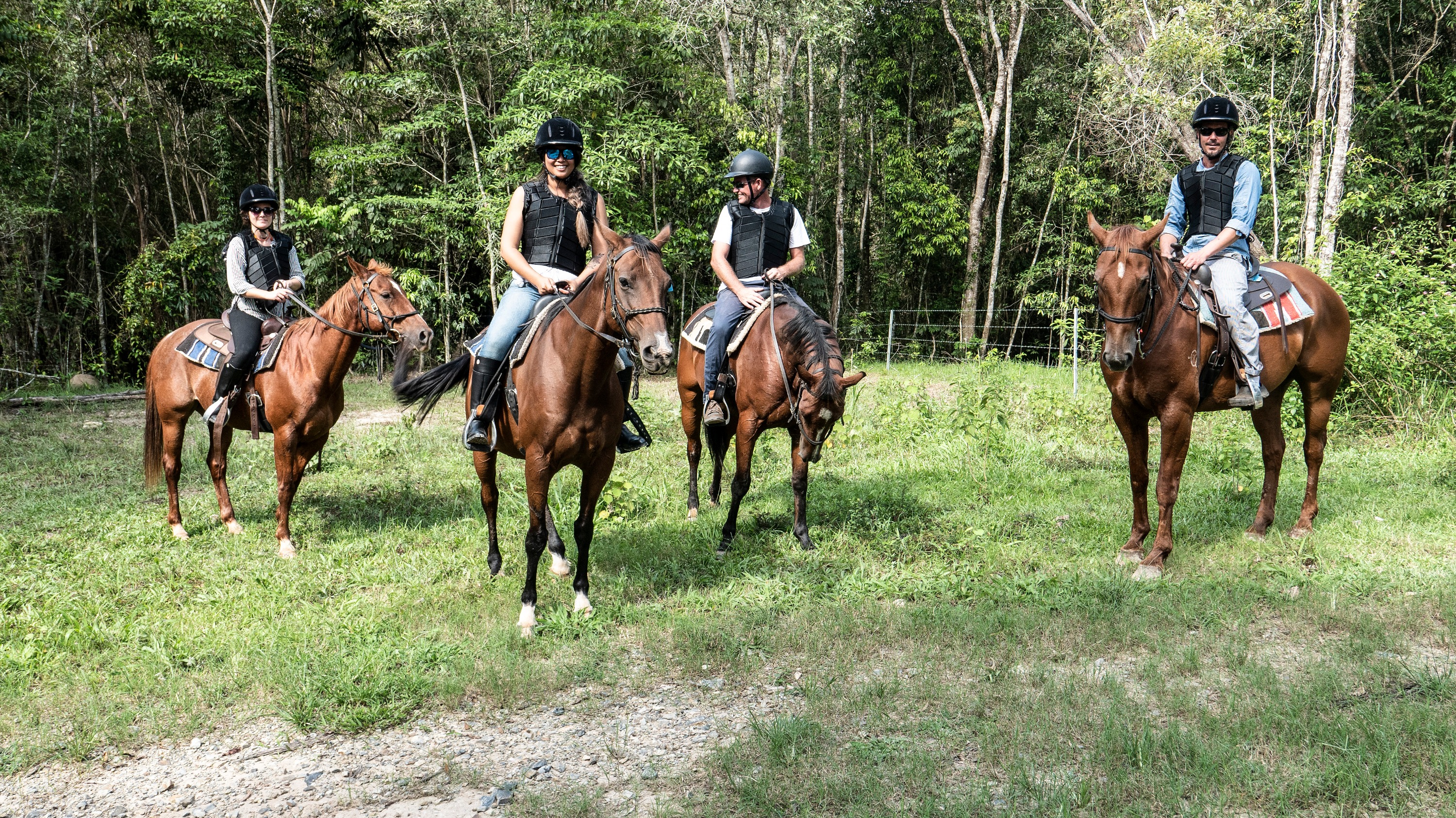 凱恩斯牧場體驗＆越野車體驗＆騎馬體驗