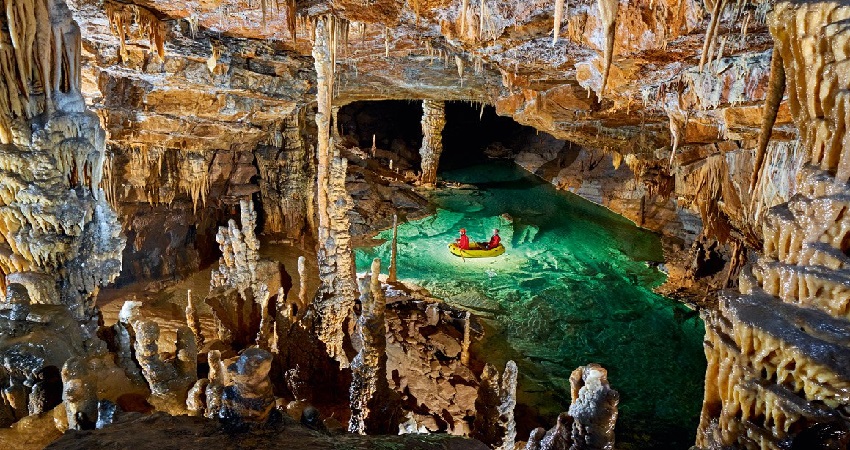 Full Day Altinbesik Cave & Ormana Village Guided Tour from Alanya