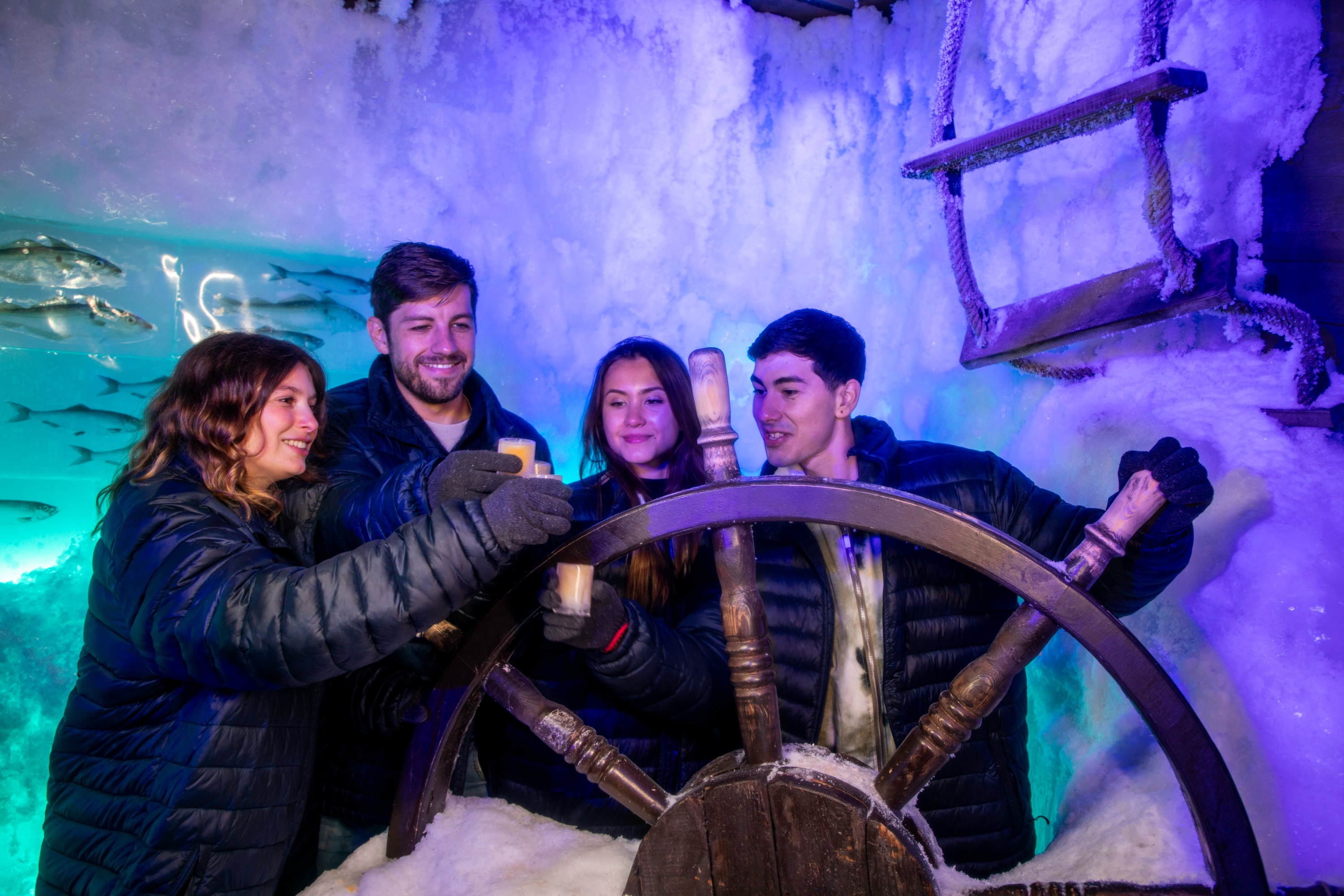 Amsterdam Icebar and 1-Hour Canal Cruise