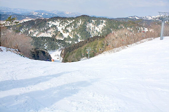 箱館山滑雪场一日体验（京都出发）