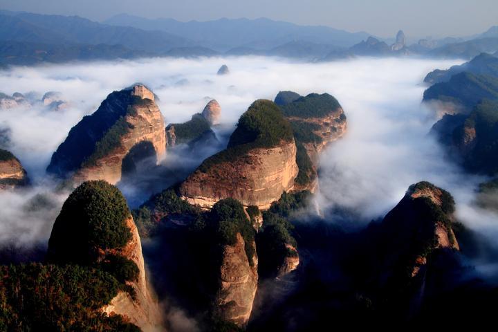 Guilin Langshan Bajiaozhai Scenic Area Cable Car Summit One-Day Tour (Summit to National 5A Scenic Area)