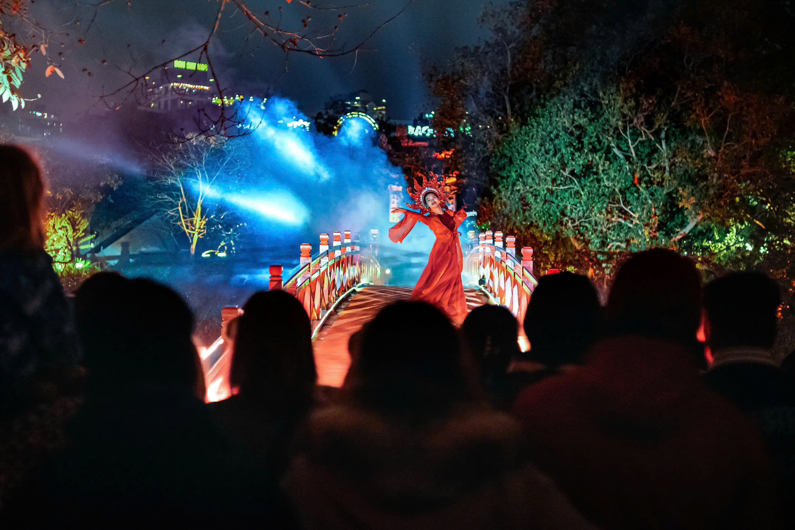 玉山寺神秘夜遊
