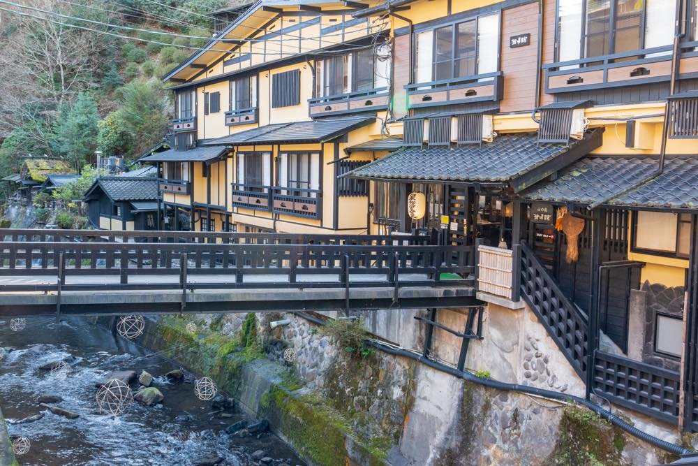 上色見熊野神社&阿蘇山＆黑川溫泉一日遊｜福岡出發