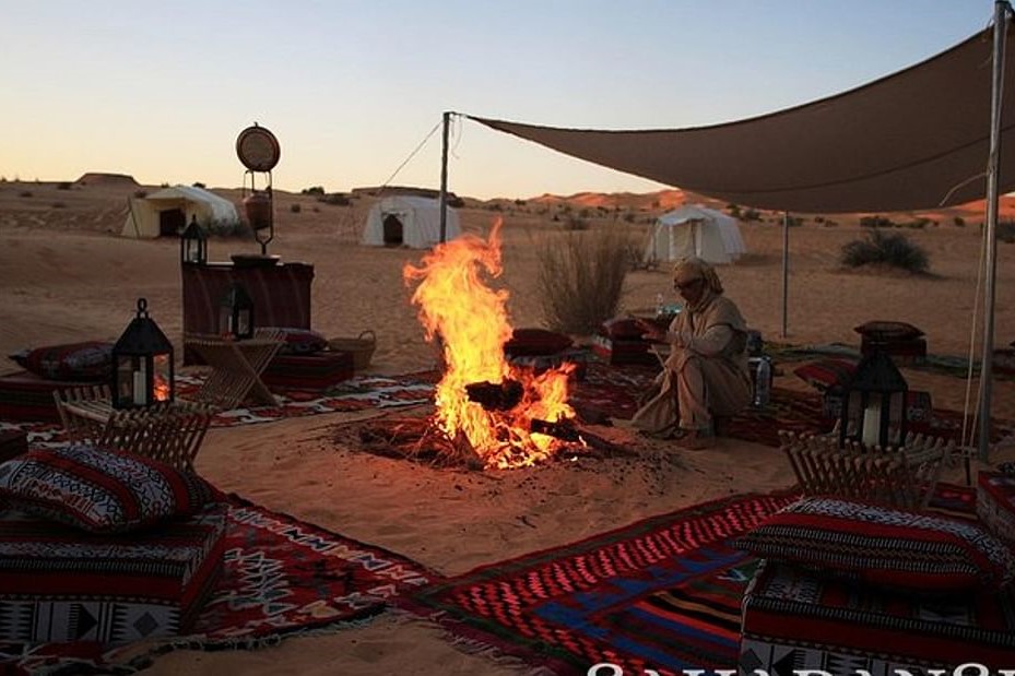 撒哈拉沙漠野外露營探險之旅（哈馬馬特 / 蘇塞出發）