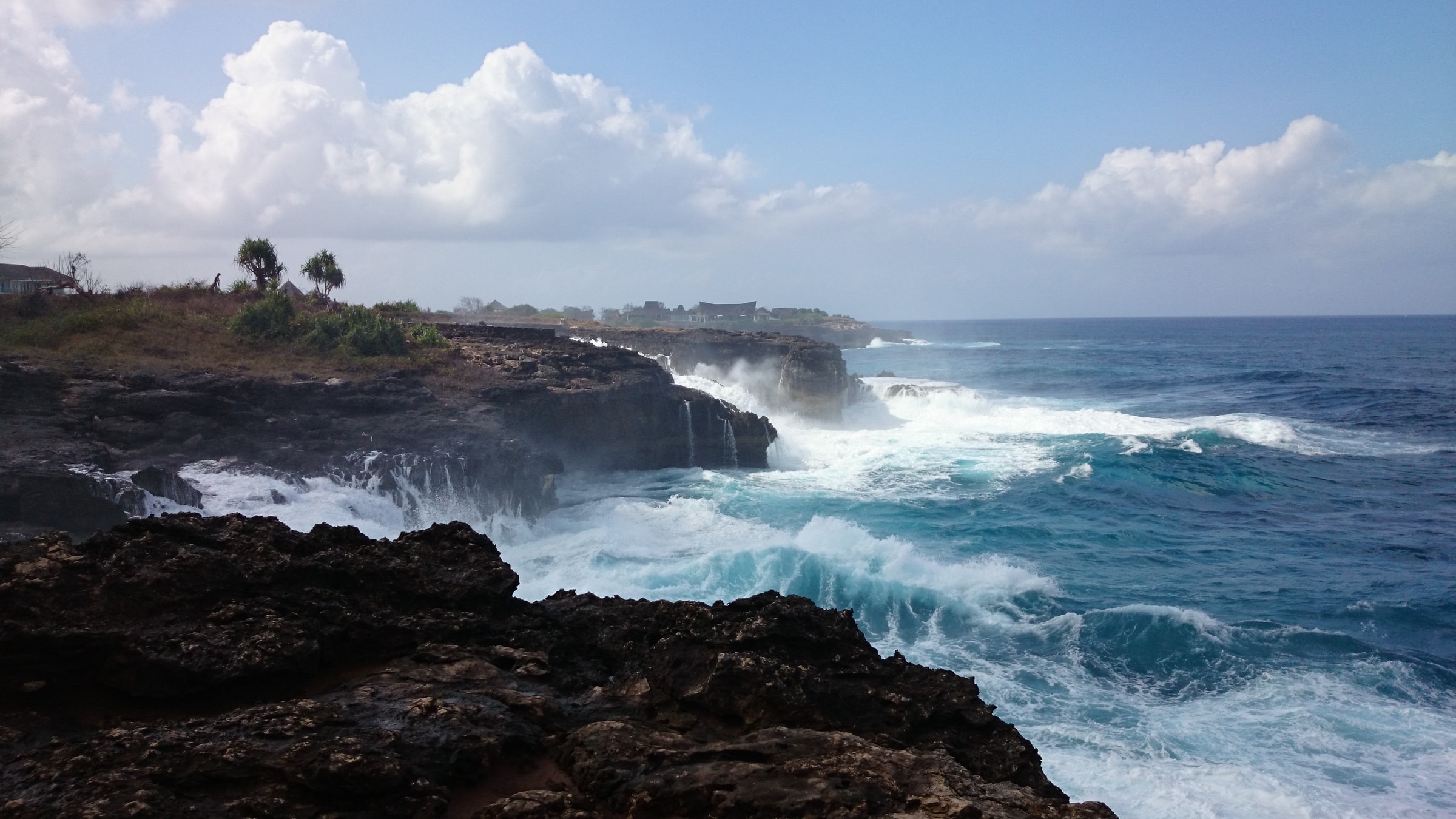 佩尼達島 (Nusa Penida) 與倫邦安島 (Nusa Lembongan) 與蝠鱝浮潛一日遊