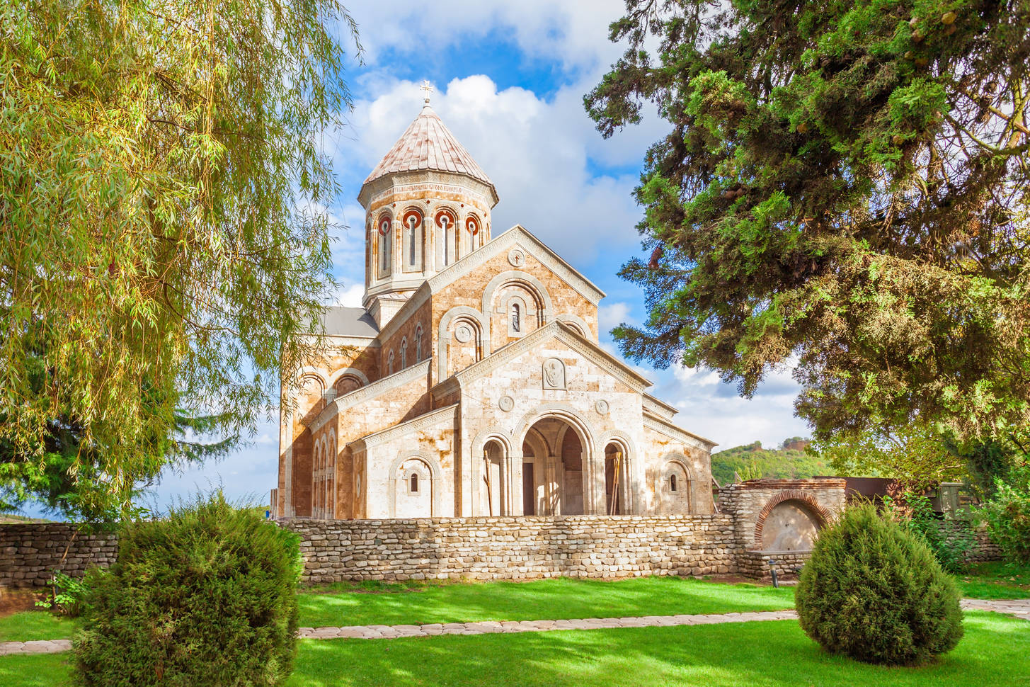 From Tbilisi: Bodbe Monastery, Sighnaghi, & Telavi Day Tour