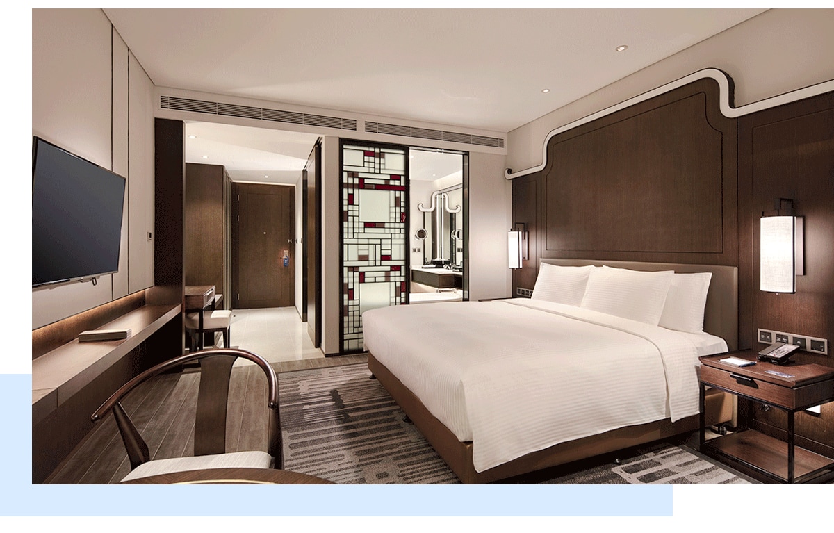 Superior Deluxe King Room