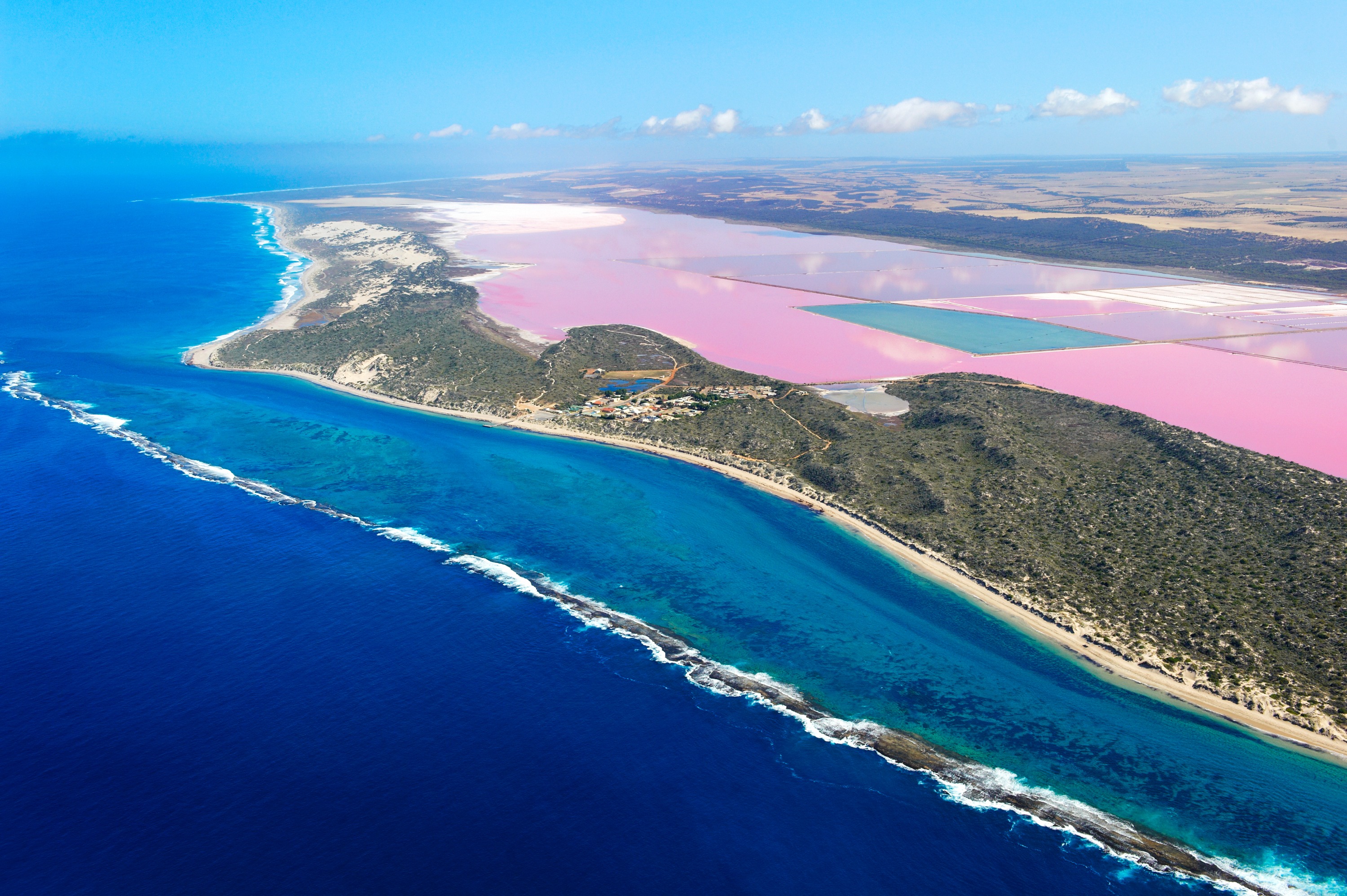 Hutt Lagoon Pink Lake Scenic Flight Experience from Geraldton