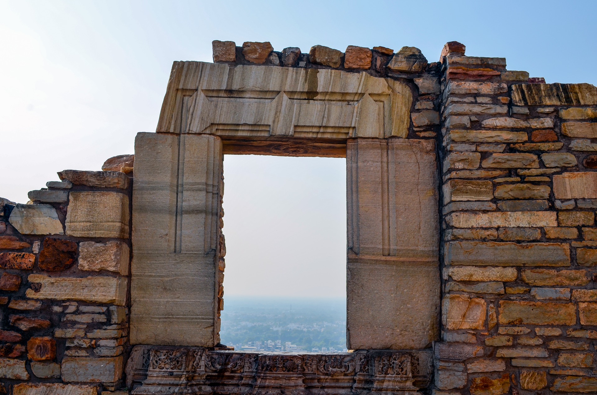 See Chittorgarh Fort & Udaipur Drop from Pushkar with Guide Service