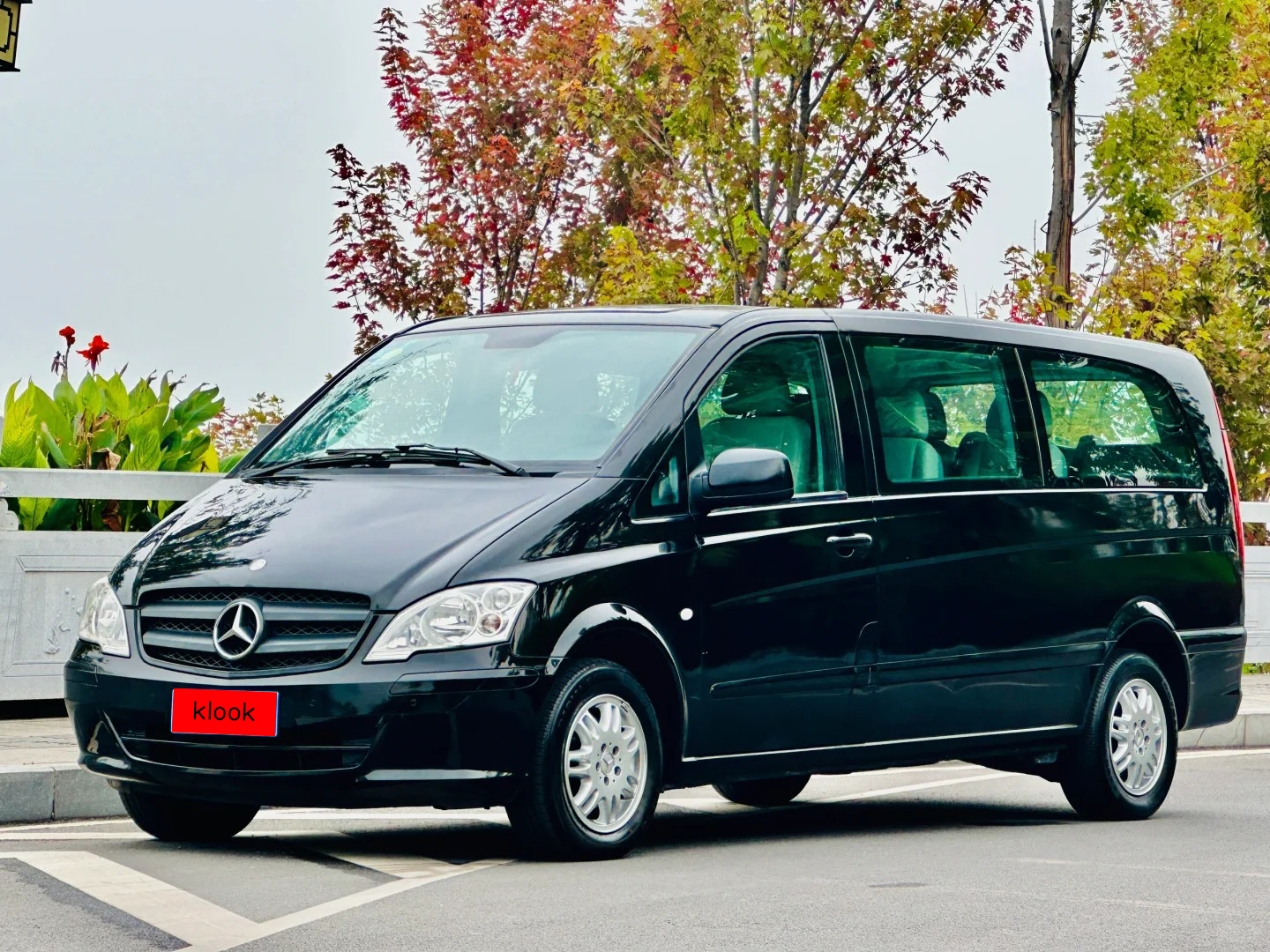 9座商務型車型參考圖