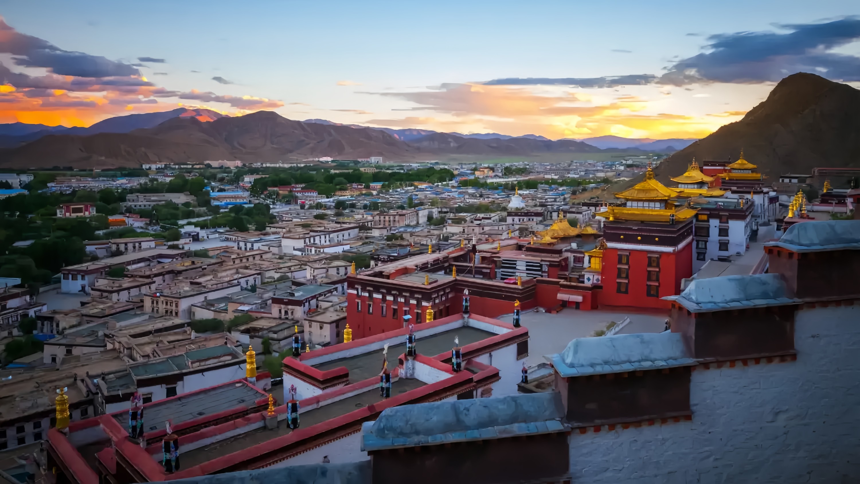 Tashilhunpo Monastery