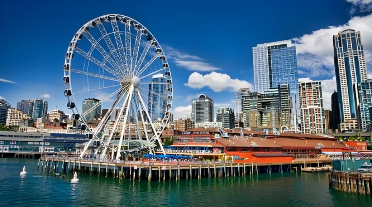 Seattle : Must-See Attractions Walking Tour With A Guide