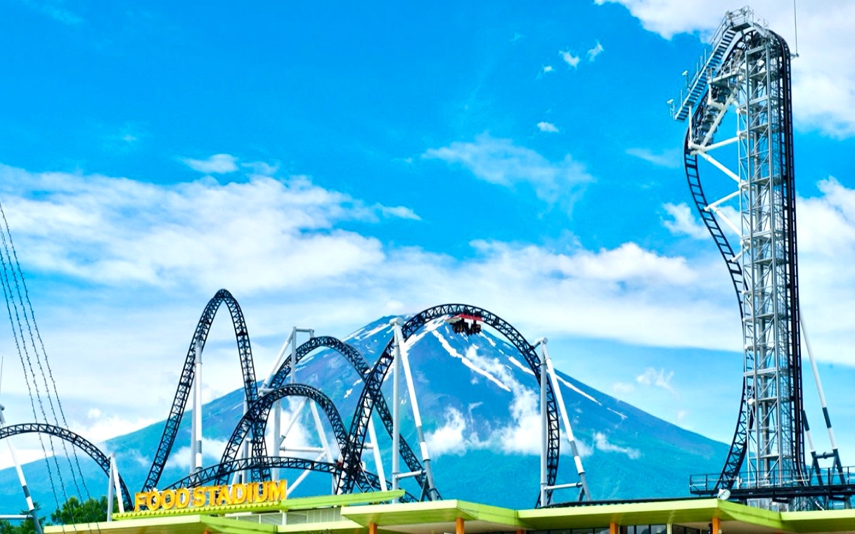 Tokyo Fuji-Q Highland Full-Day Private Tour with Transfers