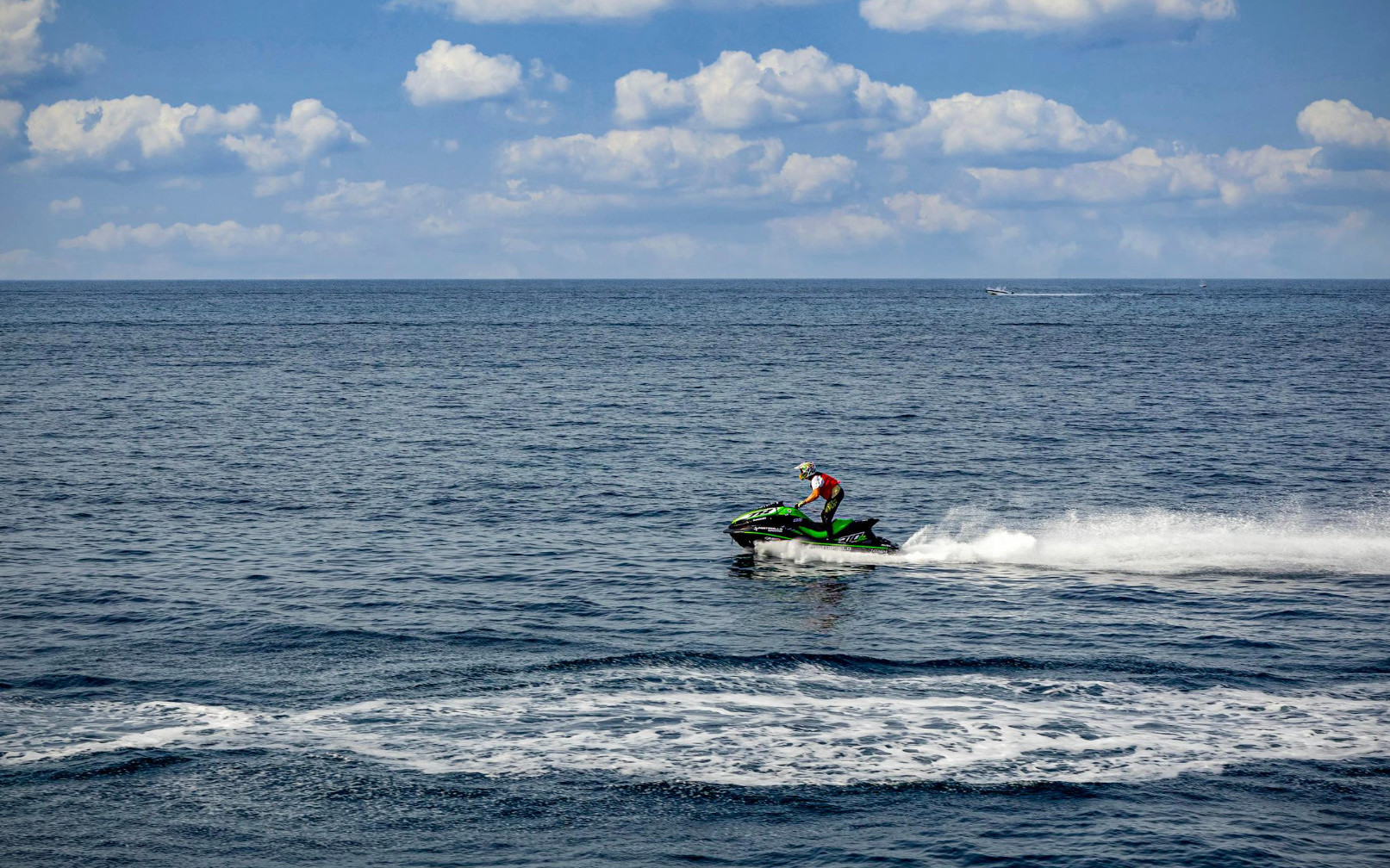Baina Beach: Water Sports Combo