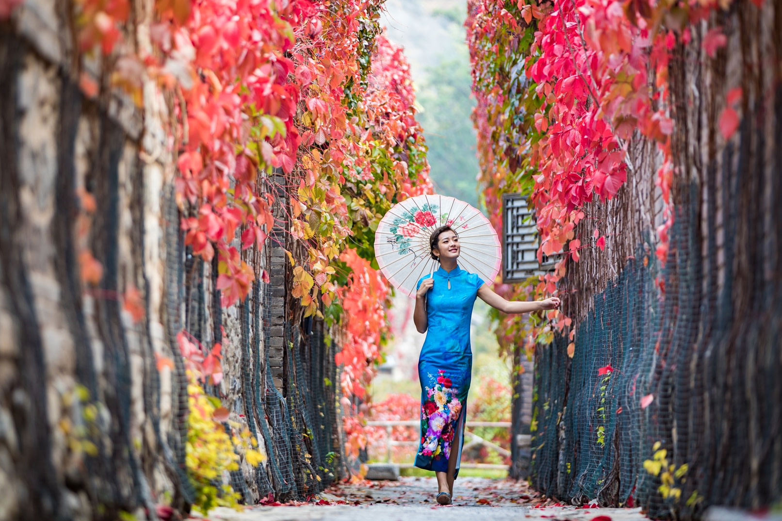 Two-Day Tour of Gubei Water Town & Simatai Great Wall, Beijing