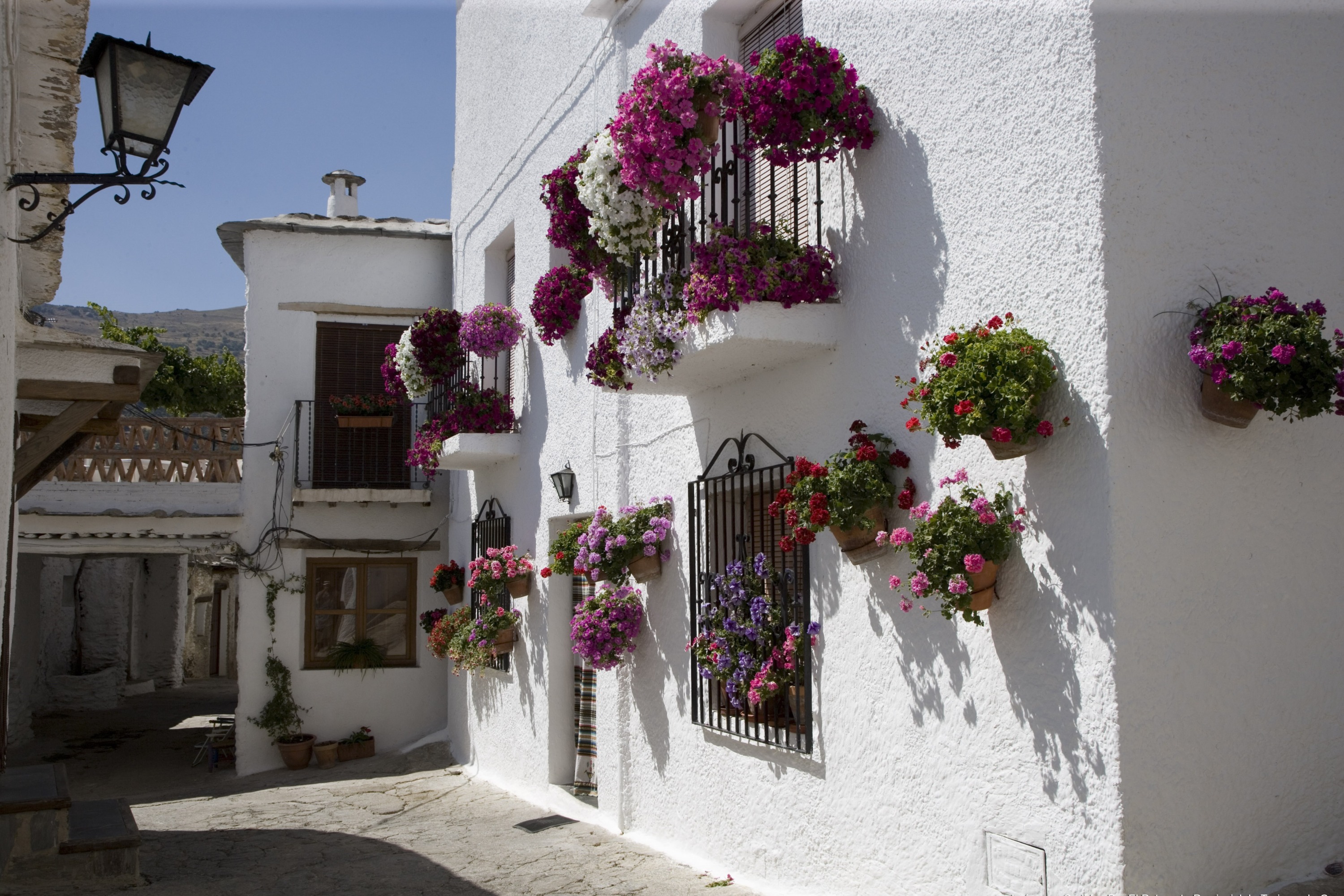 Alpujarra Mountain Villages Tour from Granada