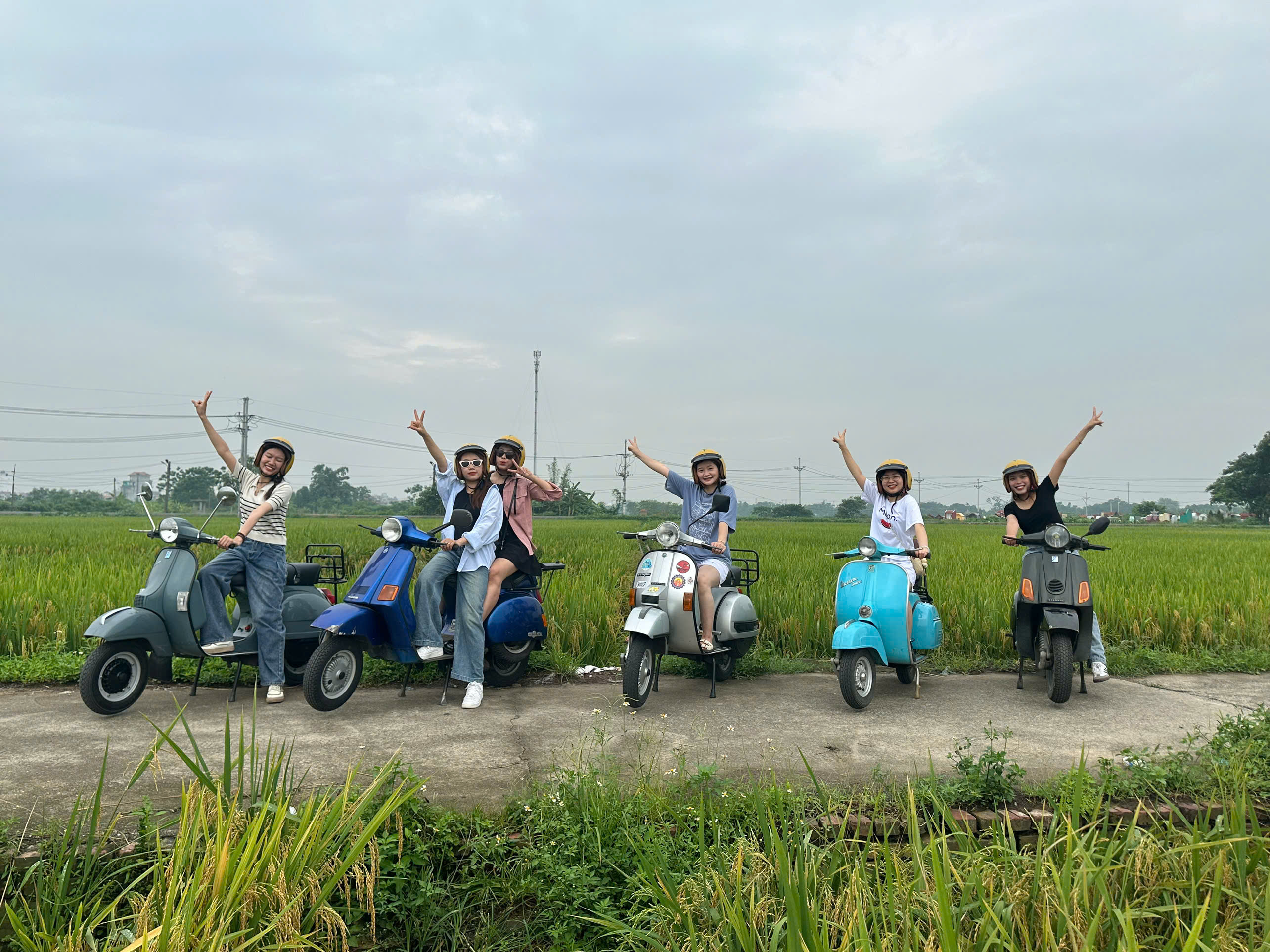 Ha Noi Countryside Tour by Vintage Vespa