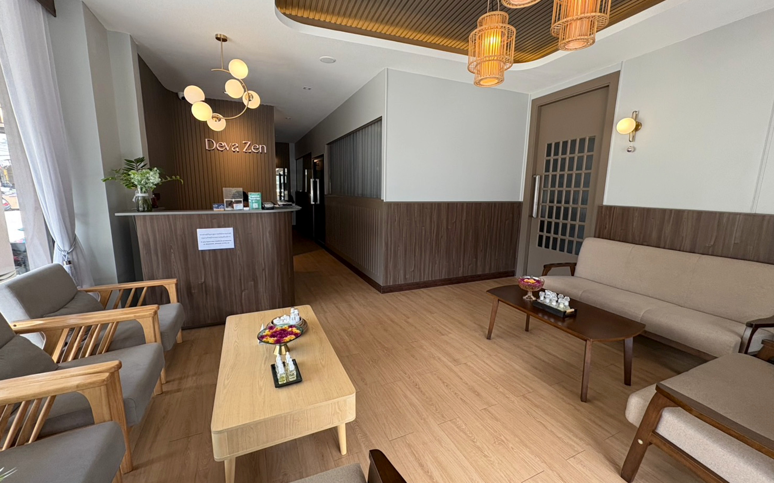 Deva Zen Massage at Yaowarat Road in Mueang Phuket