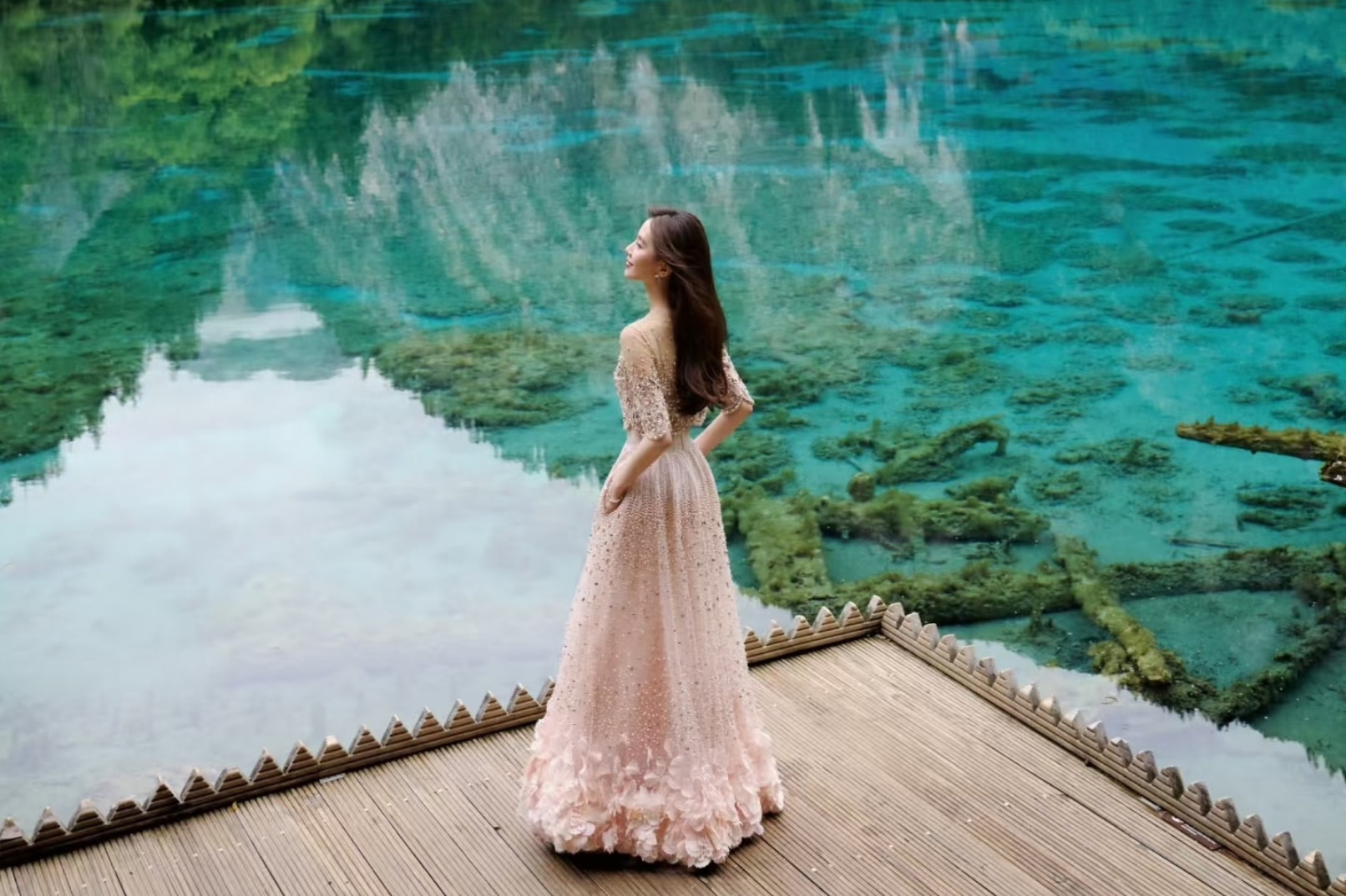 Jiuzhaigou+Huanglong+Four Sisters Mountain+Bipenggou 4 Days 3 Nights