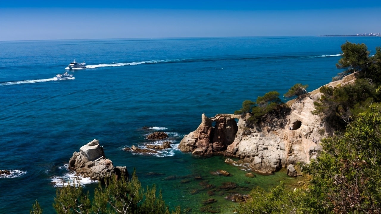 Costa Brava one-day tour from Barcelona