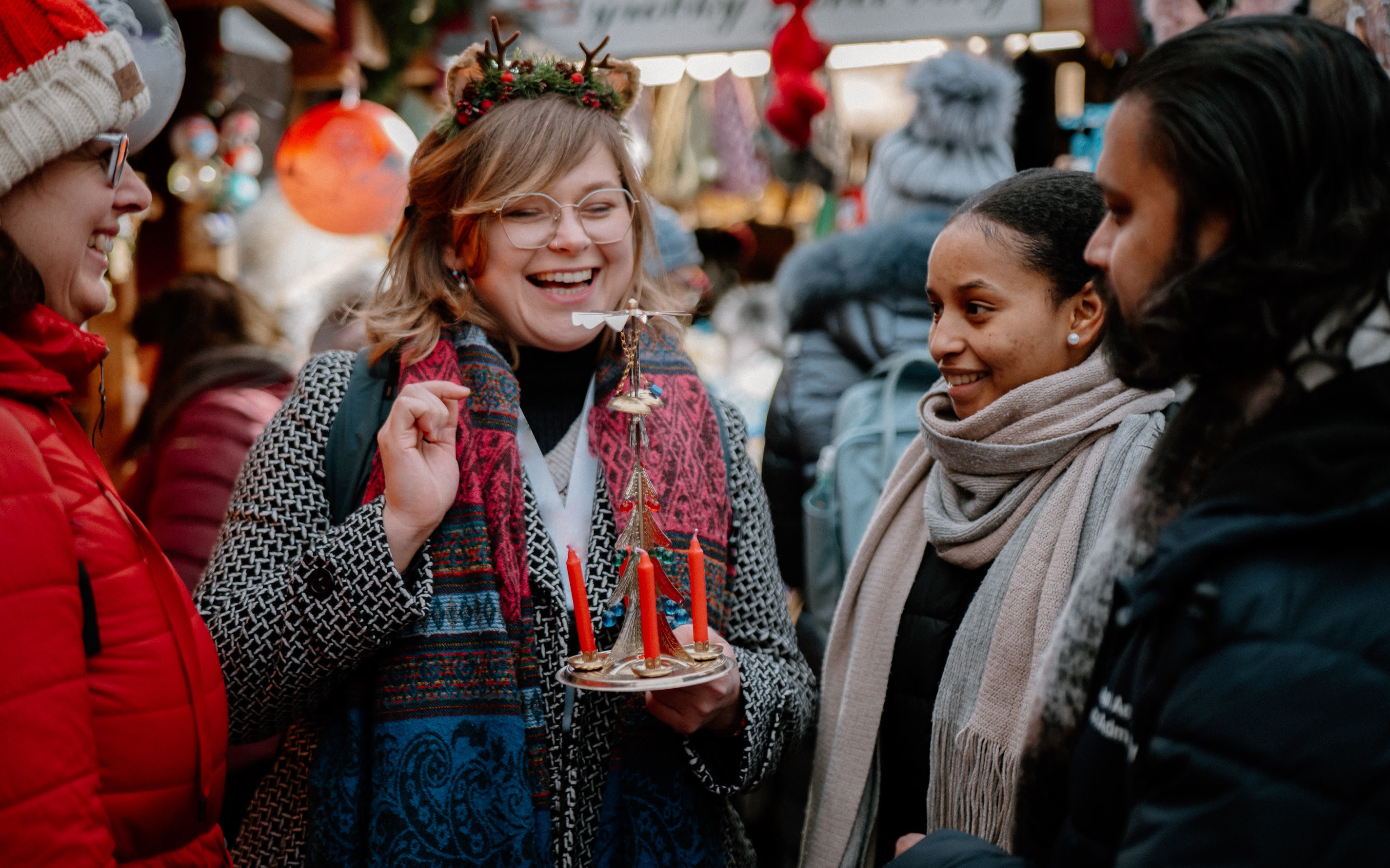 Private: Prague’s Christmas Market Tour w/ Traditional Goodies