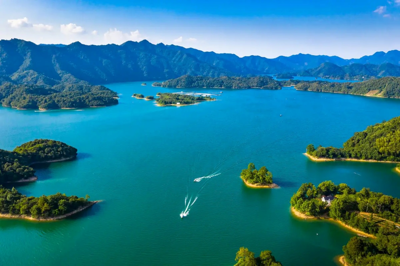 Taiping Lake