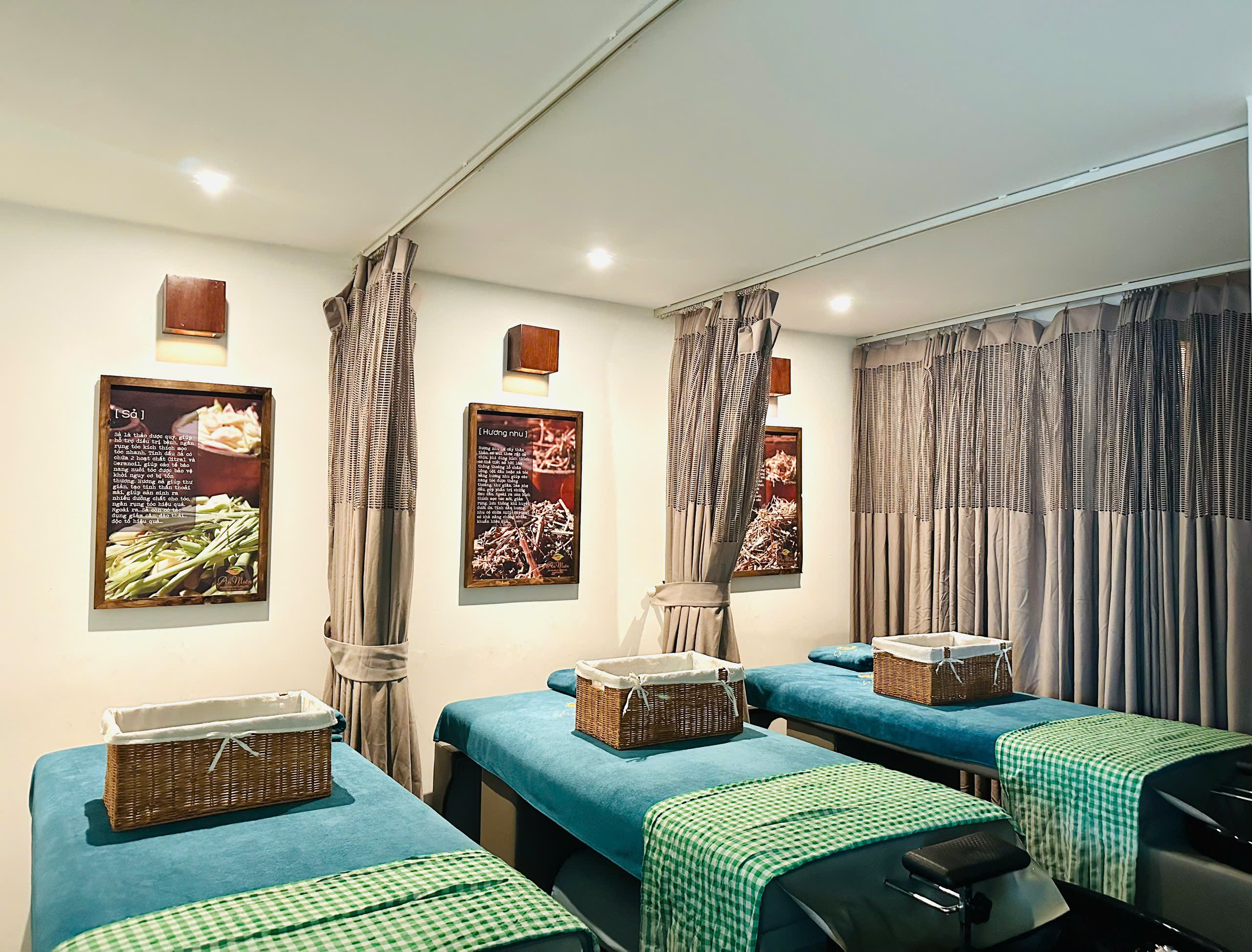 An Mien Herbal Hairwash & Massage District 1, Ho Chi Minh