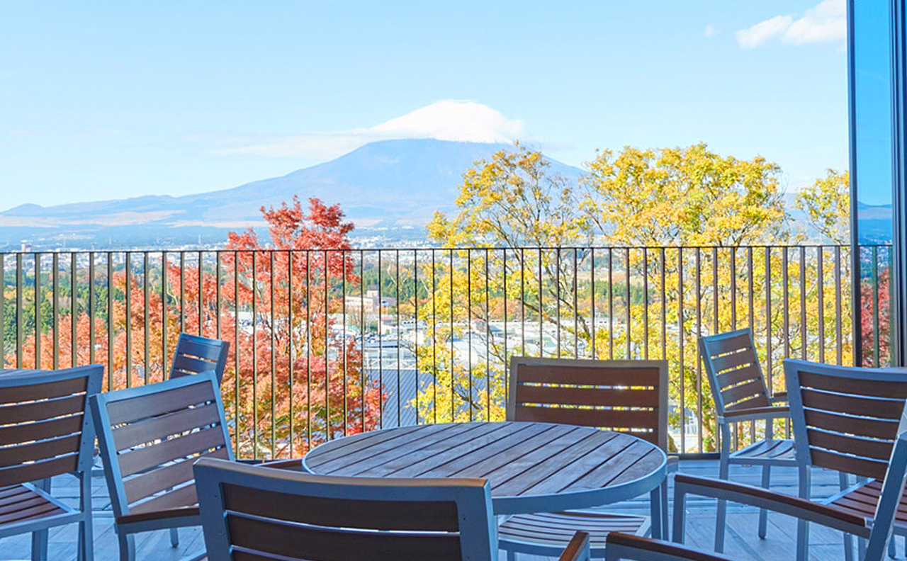 富士山五合+新倉山淺間公園+忍野八海+御殿場奧萊