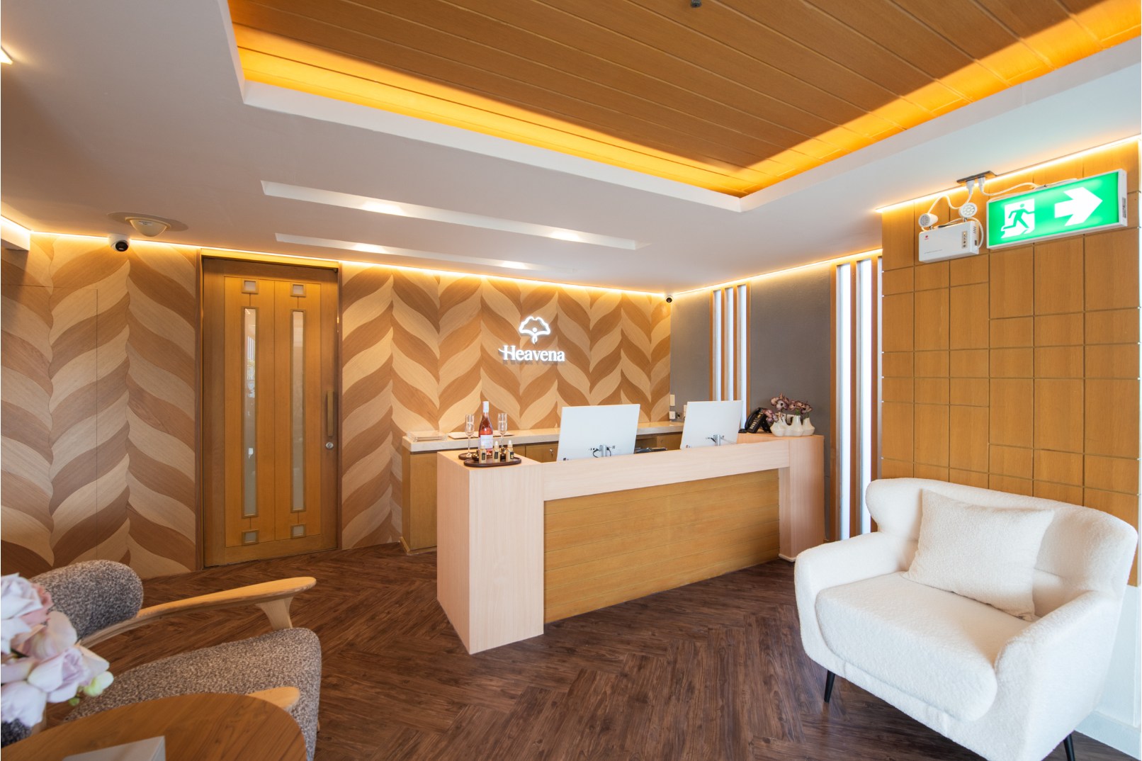 Heavena Wellness & Spa at Sivatel Hotel Phloen Chit in Bangkok