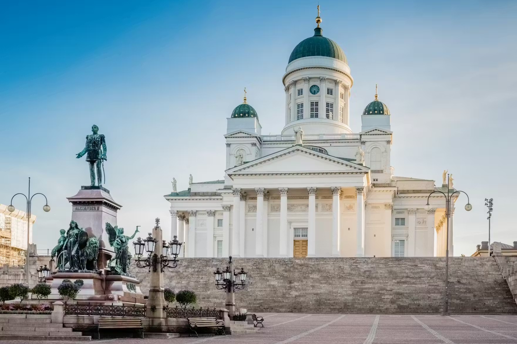 參加半日導覽遊，探索赫爾辛基的頂級景點