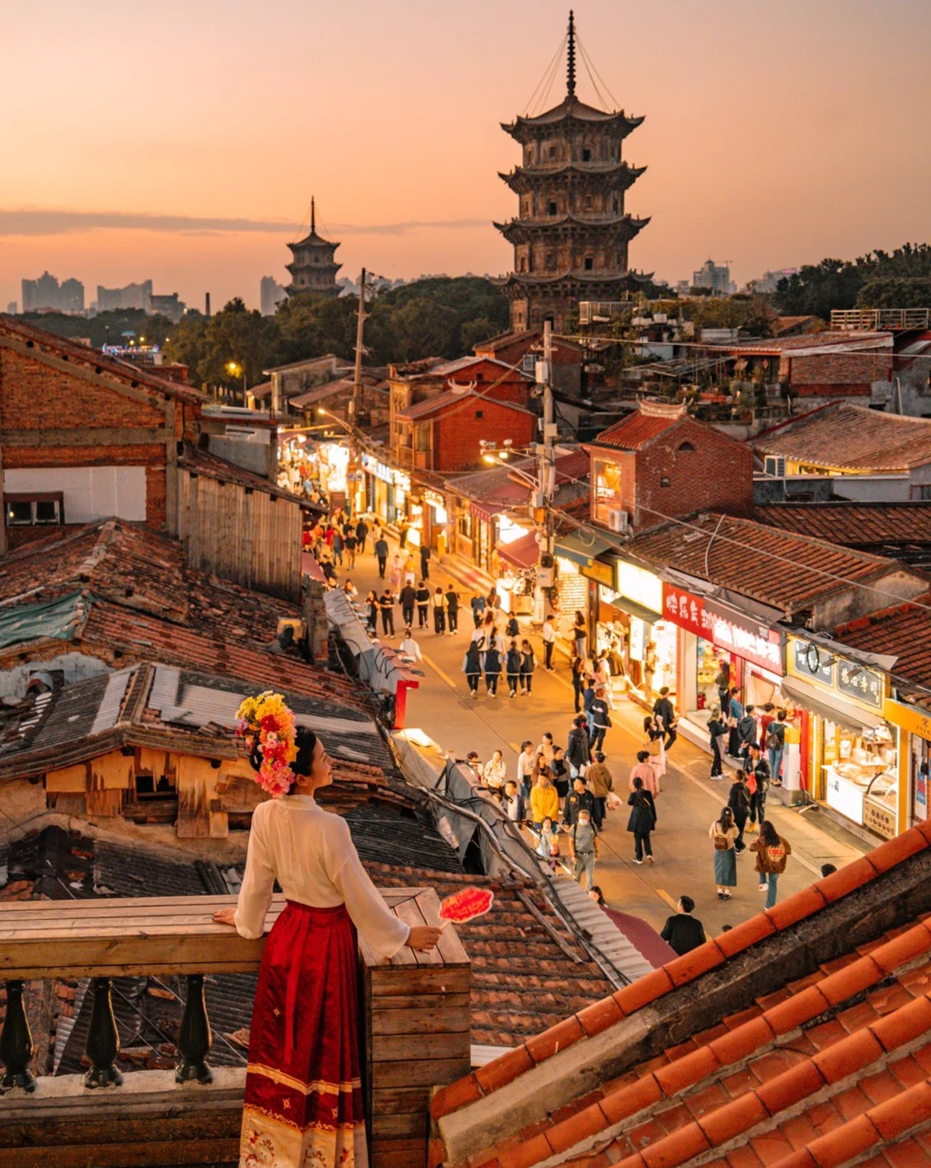 Full-day large group tour of Quanzhou Kaiyuan Temple