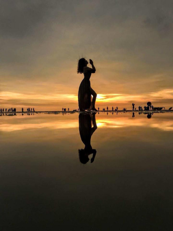 Malaysia Sky Mirror + Selangor + Fireflies + Blue Tears + Eagle + Silver Leaf Monkey Day Tour