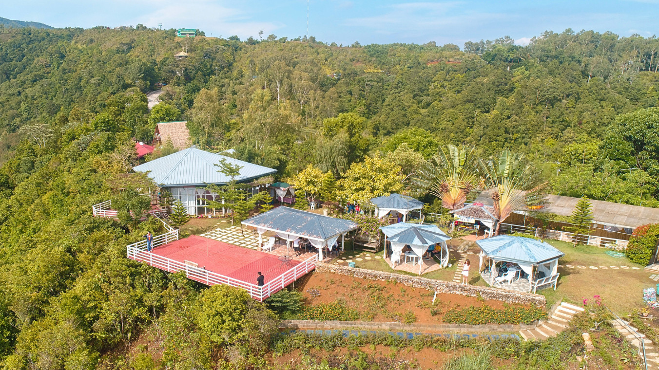 Don Salvador Benedicto Private Day Tour from Bacolod