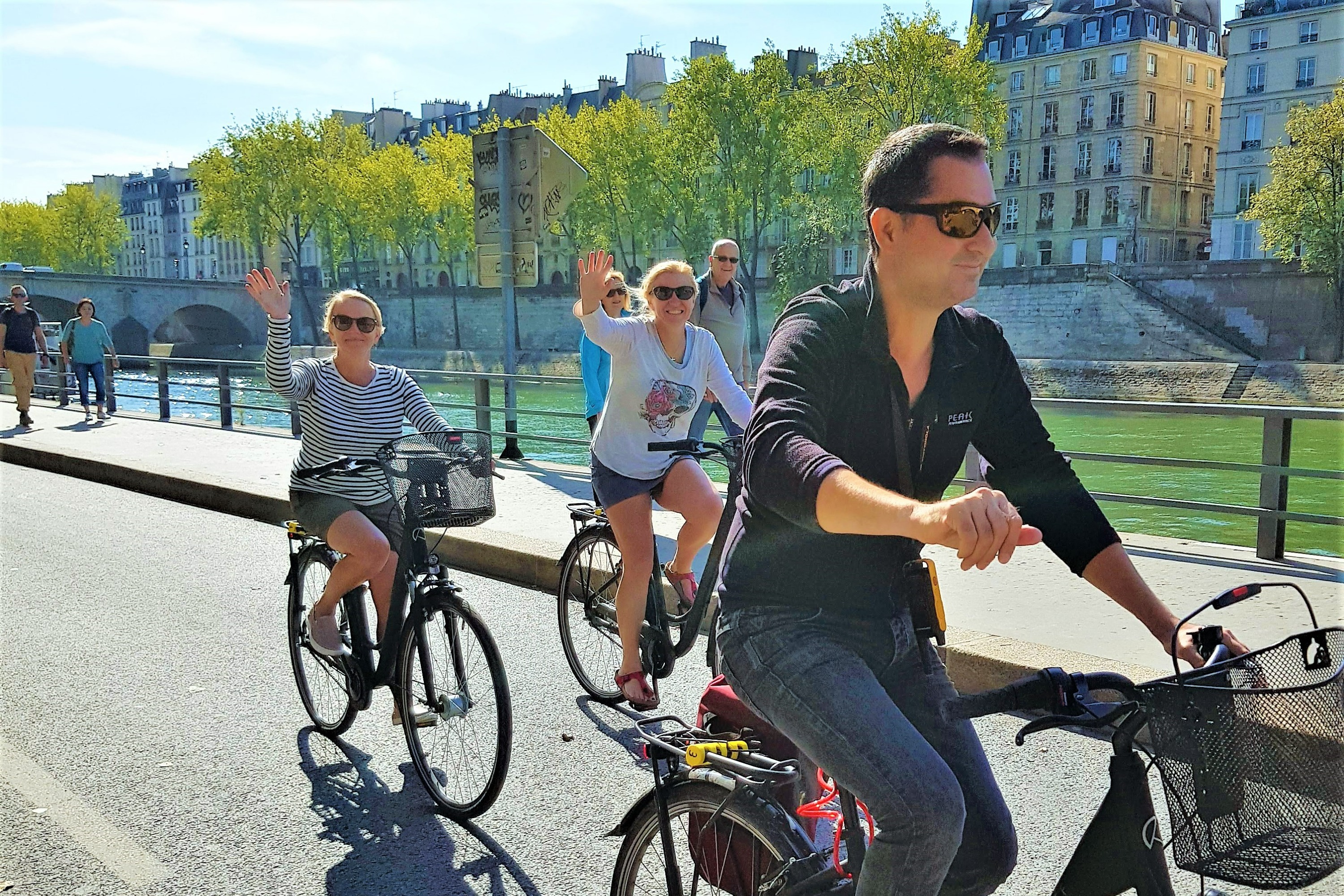 巴黎自行車騎行地標探索之旅