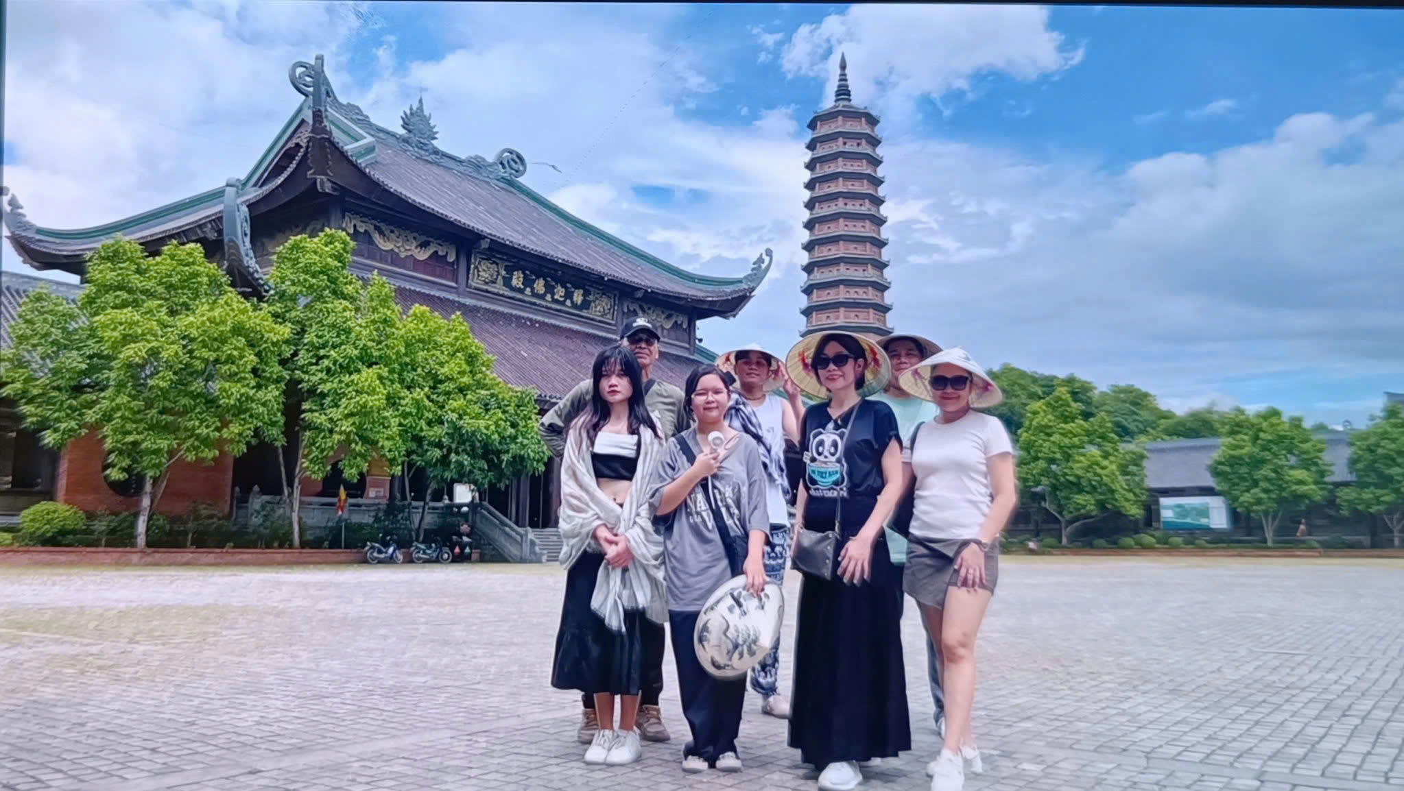 河內出發2天1夜華路、三谷、Mua洞、白亭寺、長安之旅