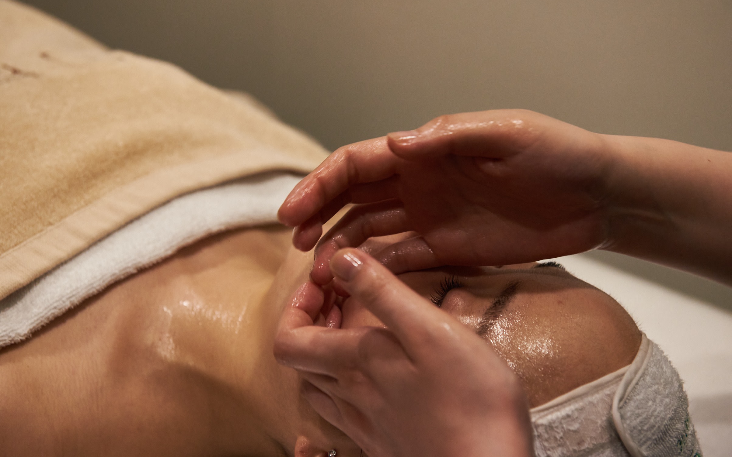 Aesthetic SPACE Trendy K-Beauty Skincare Experience | Gangnam Seoul