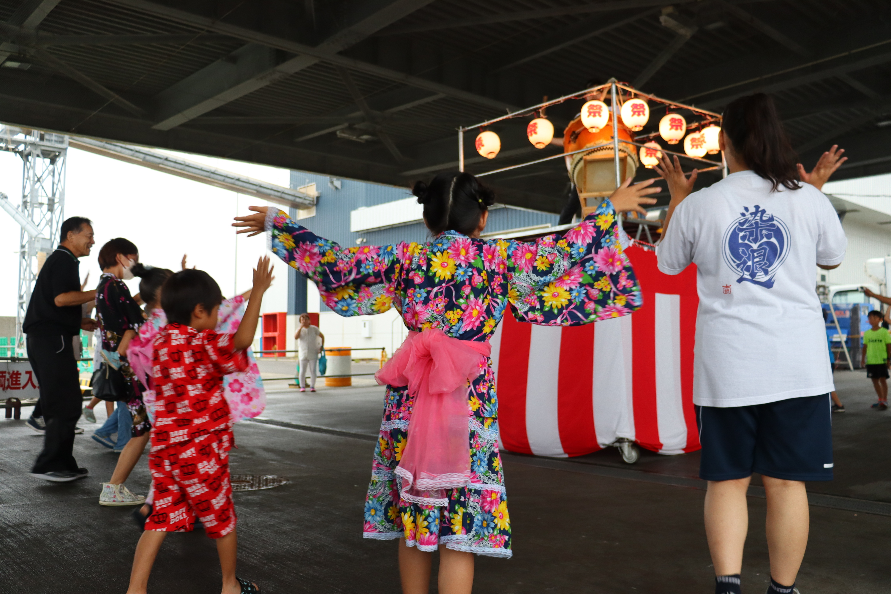 北海道夏日限定 · 8月11&16 靜內川&三石漁港花火大會❘盛夏狂歡❘札幌出發❘和當地人一起舞