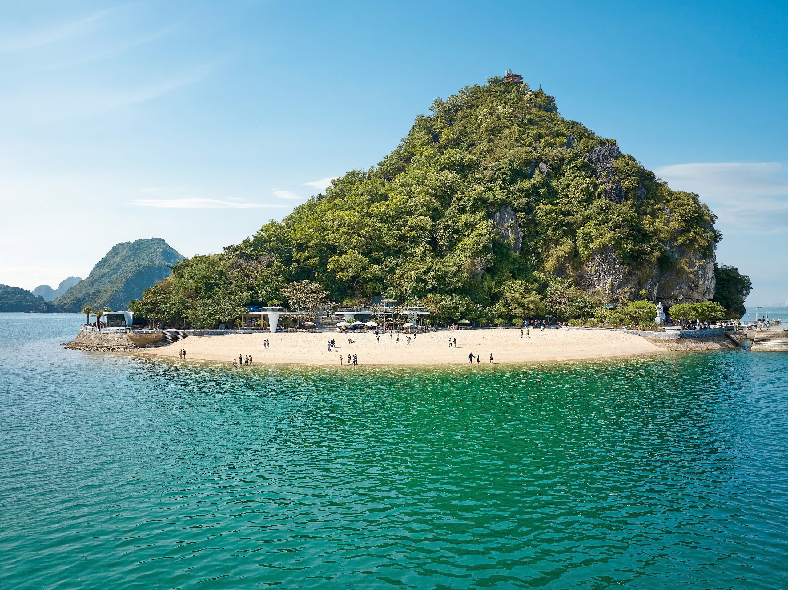 阿洛瓦豪華遊船：下龍灣一日遊（天堂島、溶洞、皮划艇）
