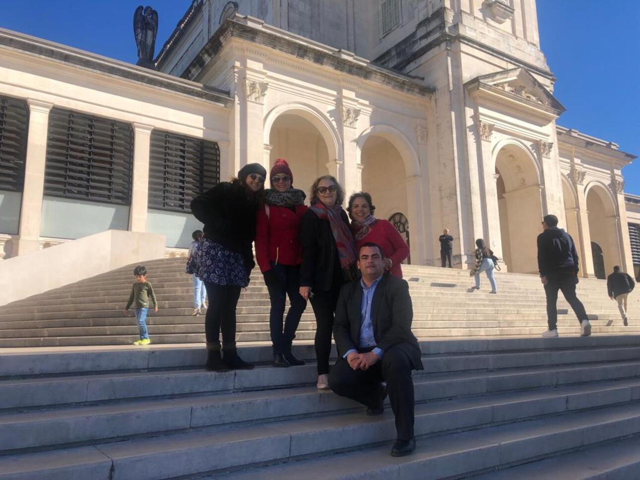 Fátima, Batalha, Nazaré & Óbidos Full-Day Tour