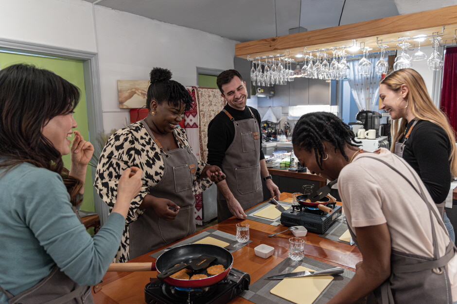 Kimchi Cooking Class with Wine Pairing led by a Sommelier in Seoul