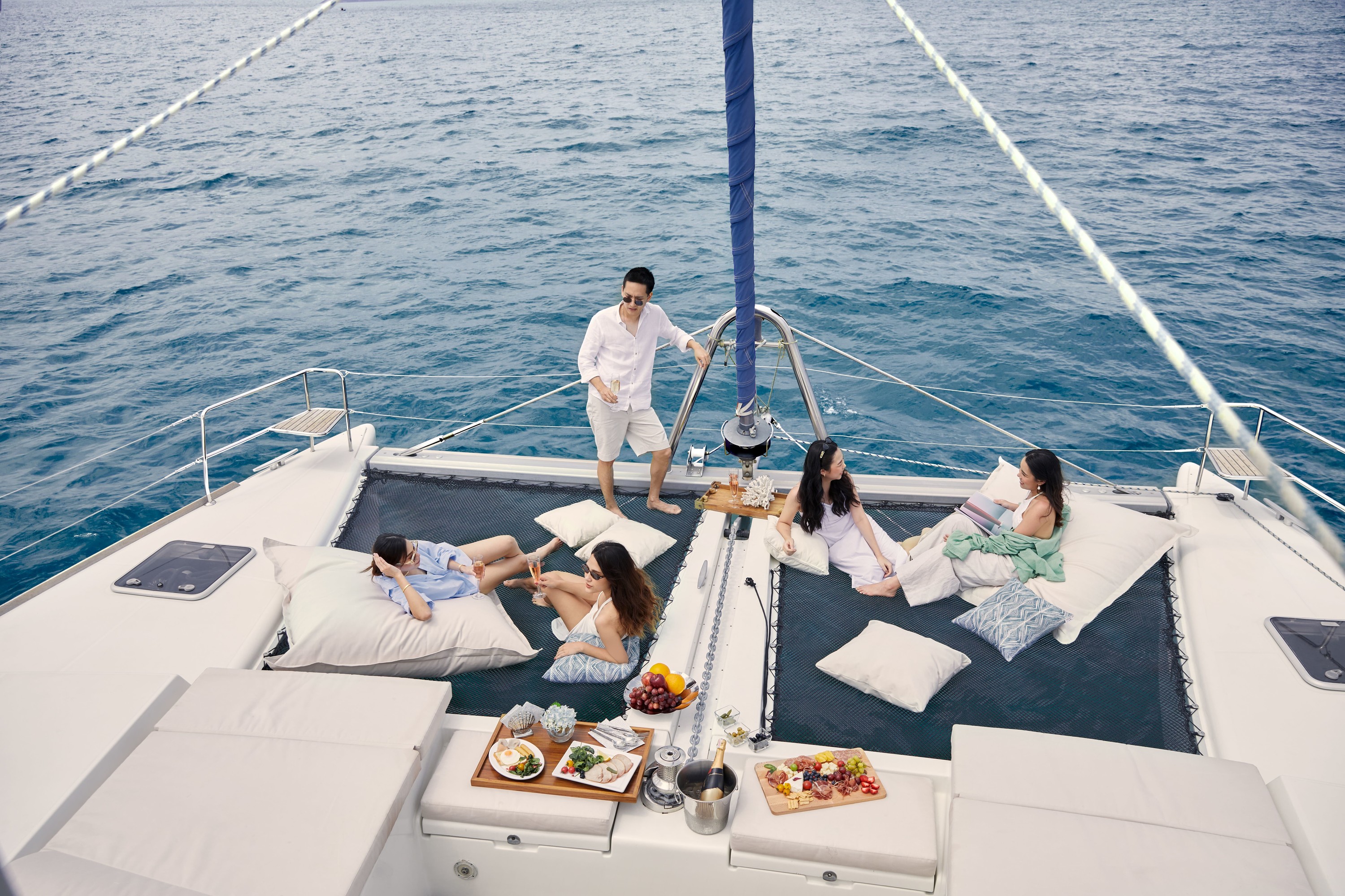 Pattaya: Private Yacht Charter with Water Activities