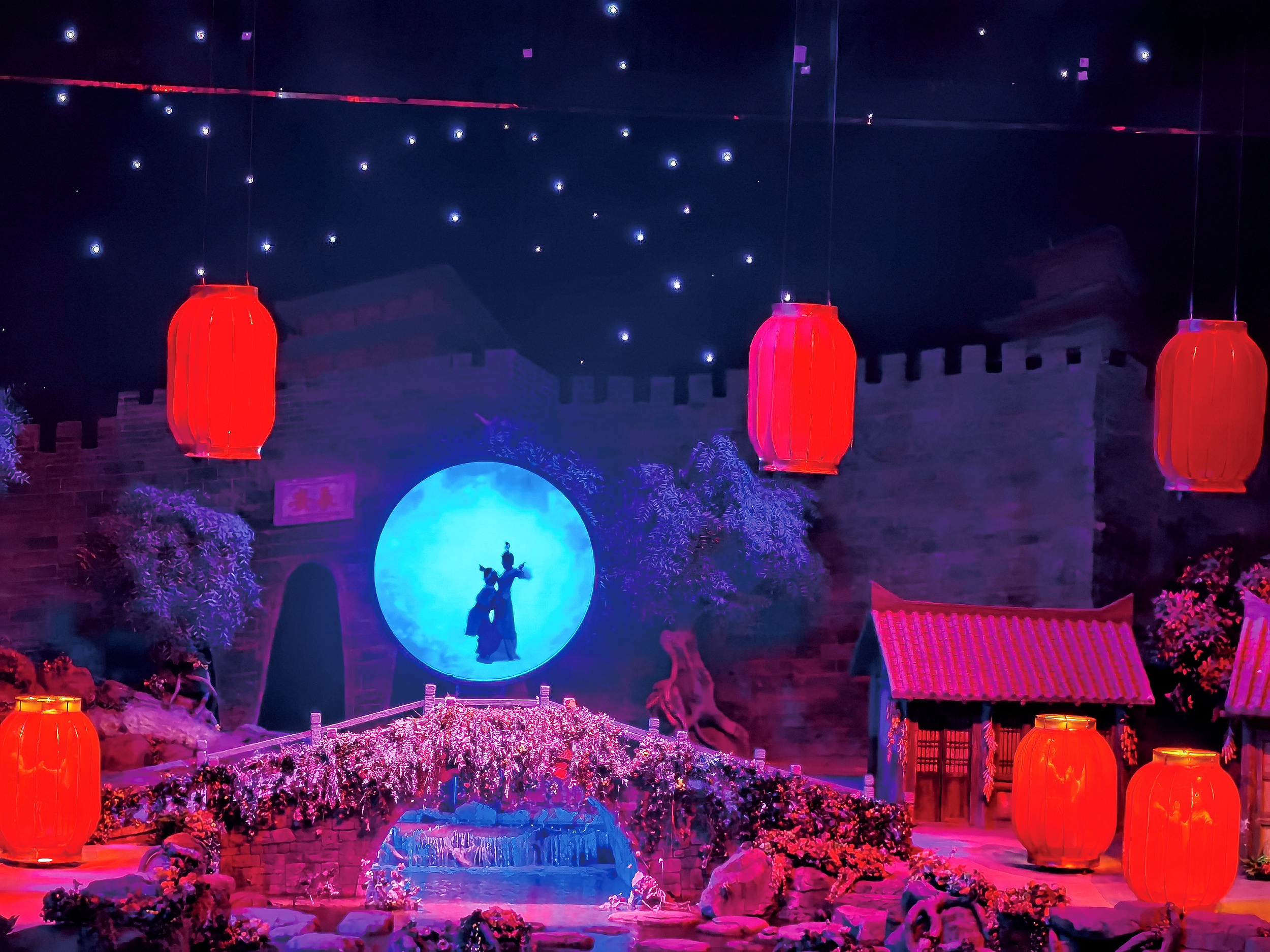 西安秦始皇兵馬俑+biángbiáng面DIY製作1日遊（贈送漢服體驗+可選表演駝鈴傳奇/千古情/長恨歌+二環內上門接）