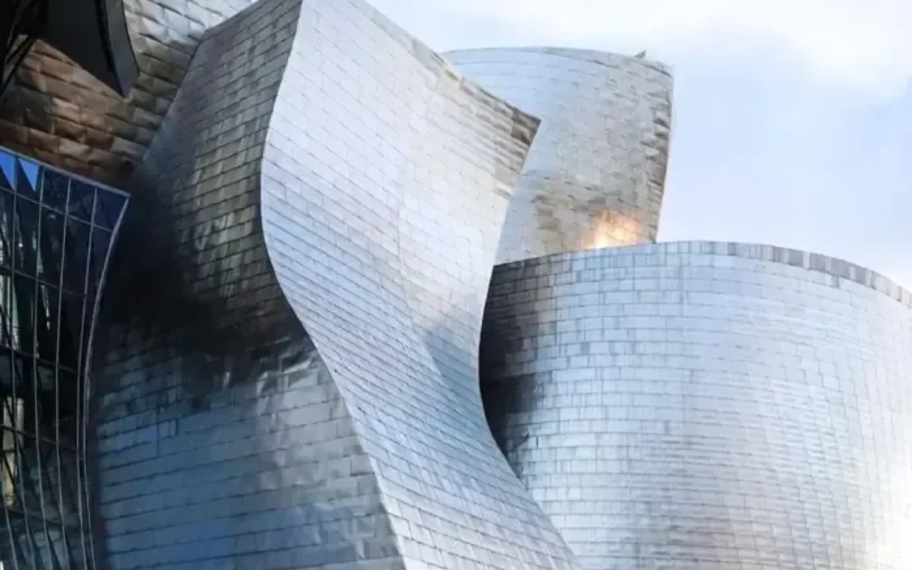 欣賞創新建築,感受畢爾包的文化復興與大膽藝術精神 欣賞創新建築,感受畢爾包的文化復興與大膽藝術精神