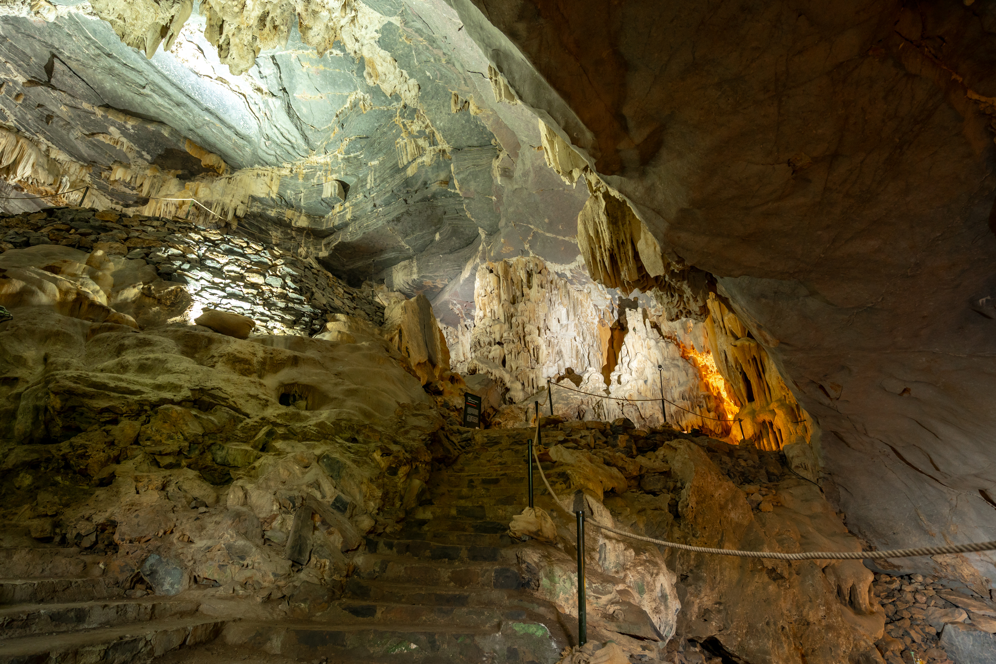 Inside the Commander Cave: Ho Chi Minh Trail War Stories