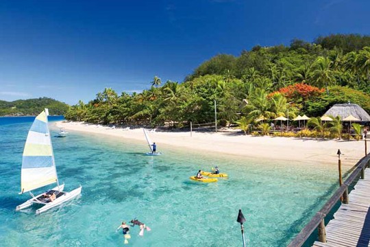 Malolo Island Day Cruise from Fiji