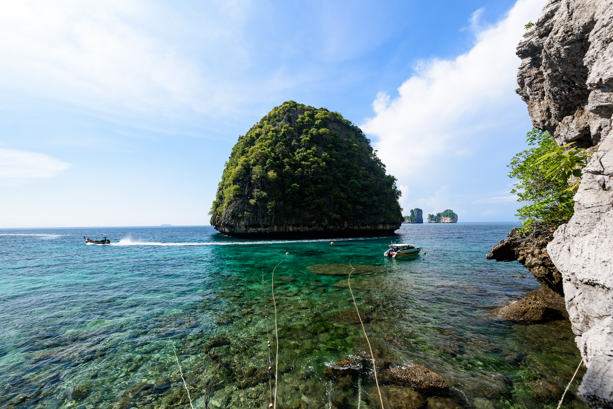 蘭達島 (Koh Lanta) 出發，前往翡翠島 (Koh Mai Pai) 等島嶼的精彩小島探險之旅
