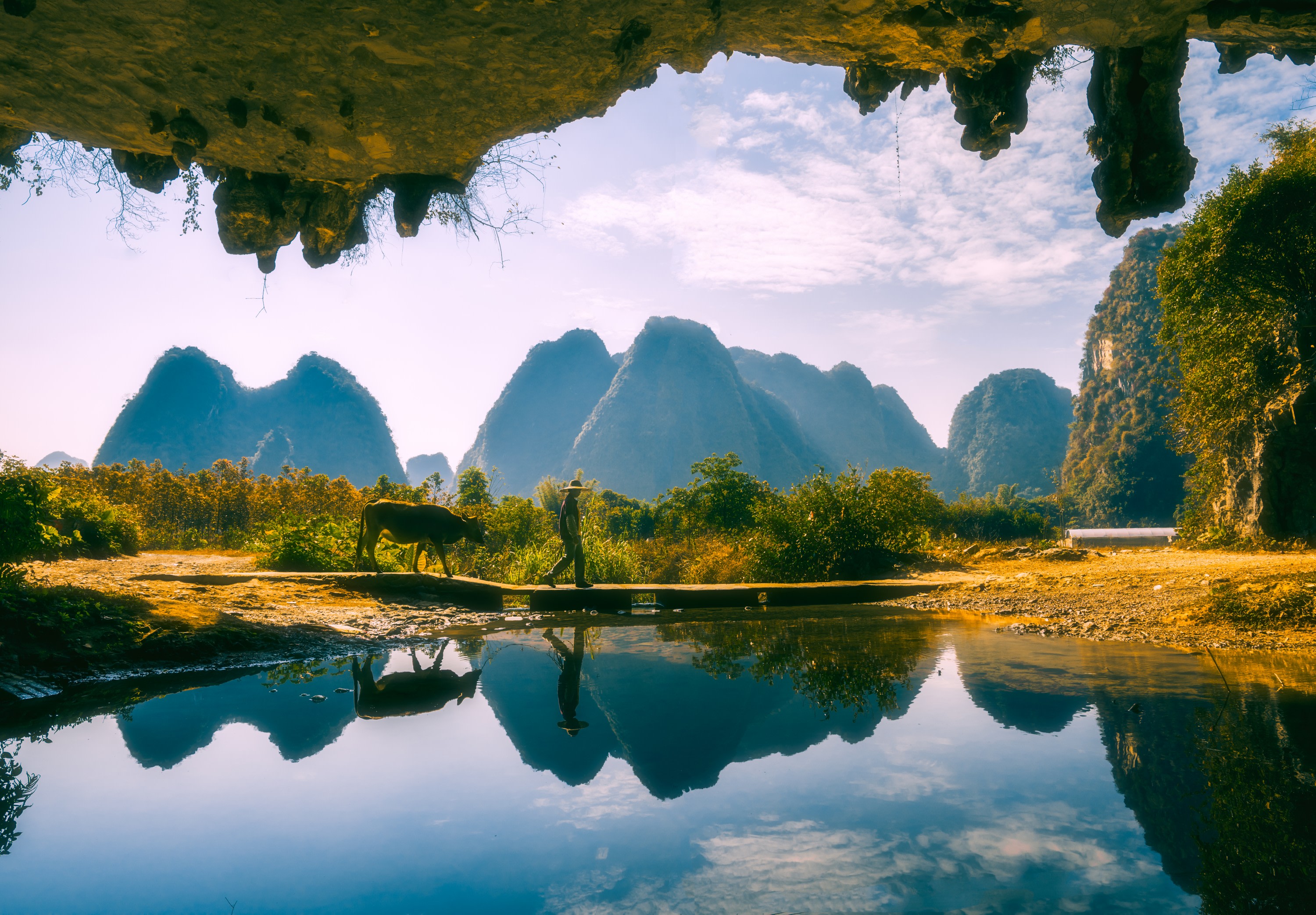 Yingde Peak Forest Xiaozhen & Dongtian Fairyland & Little Zhaozhou Bridge Chartered Day Tour