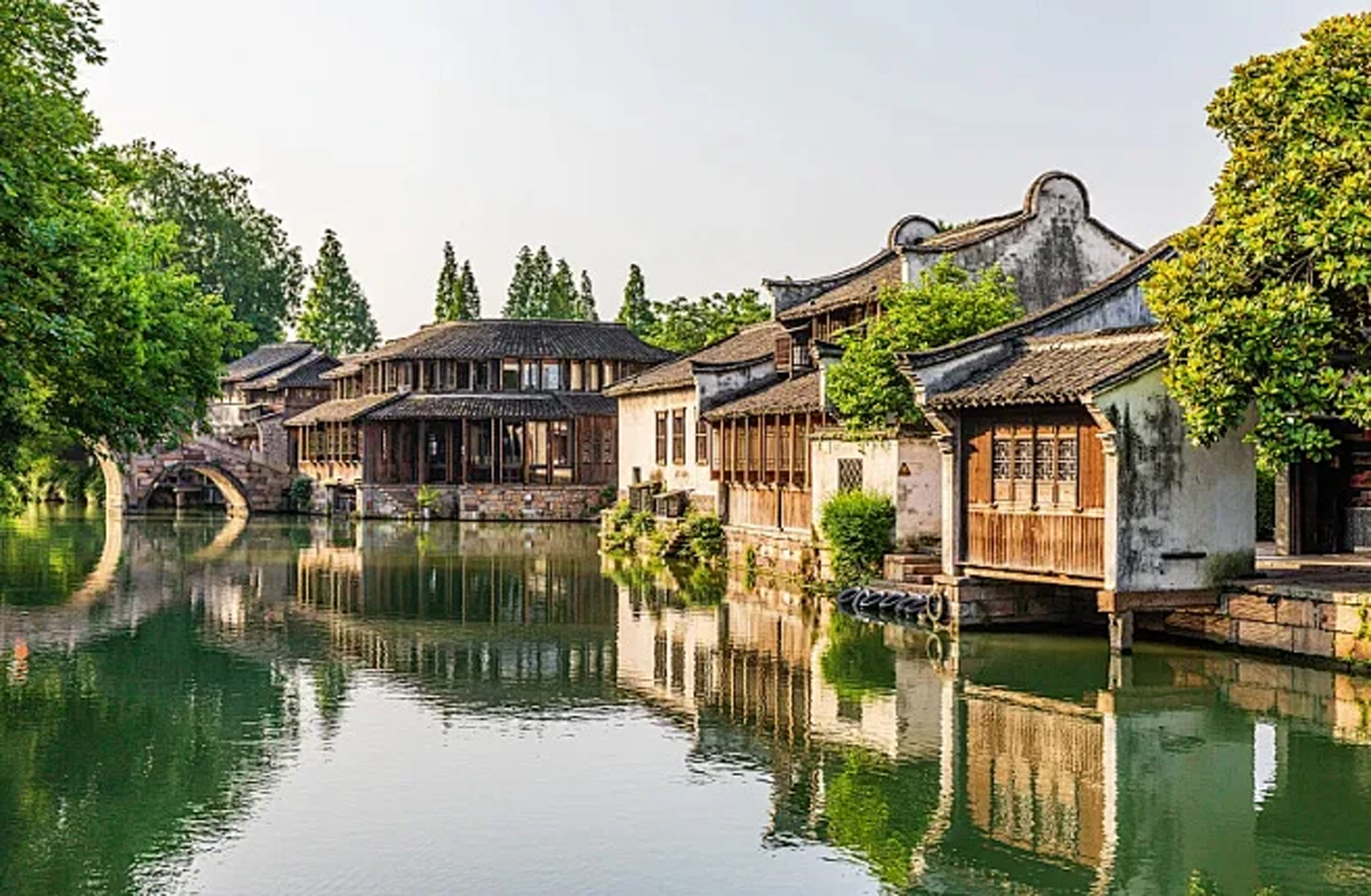 杭州出發印南之旅3日遊（西湖美景+漫遊烏鎮&夜遊西柵+感受古鎮人文+漫步煙雨長廊+贈送西塘遊船&漢服體驗+特色餐食+25人小團）