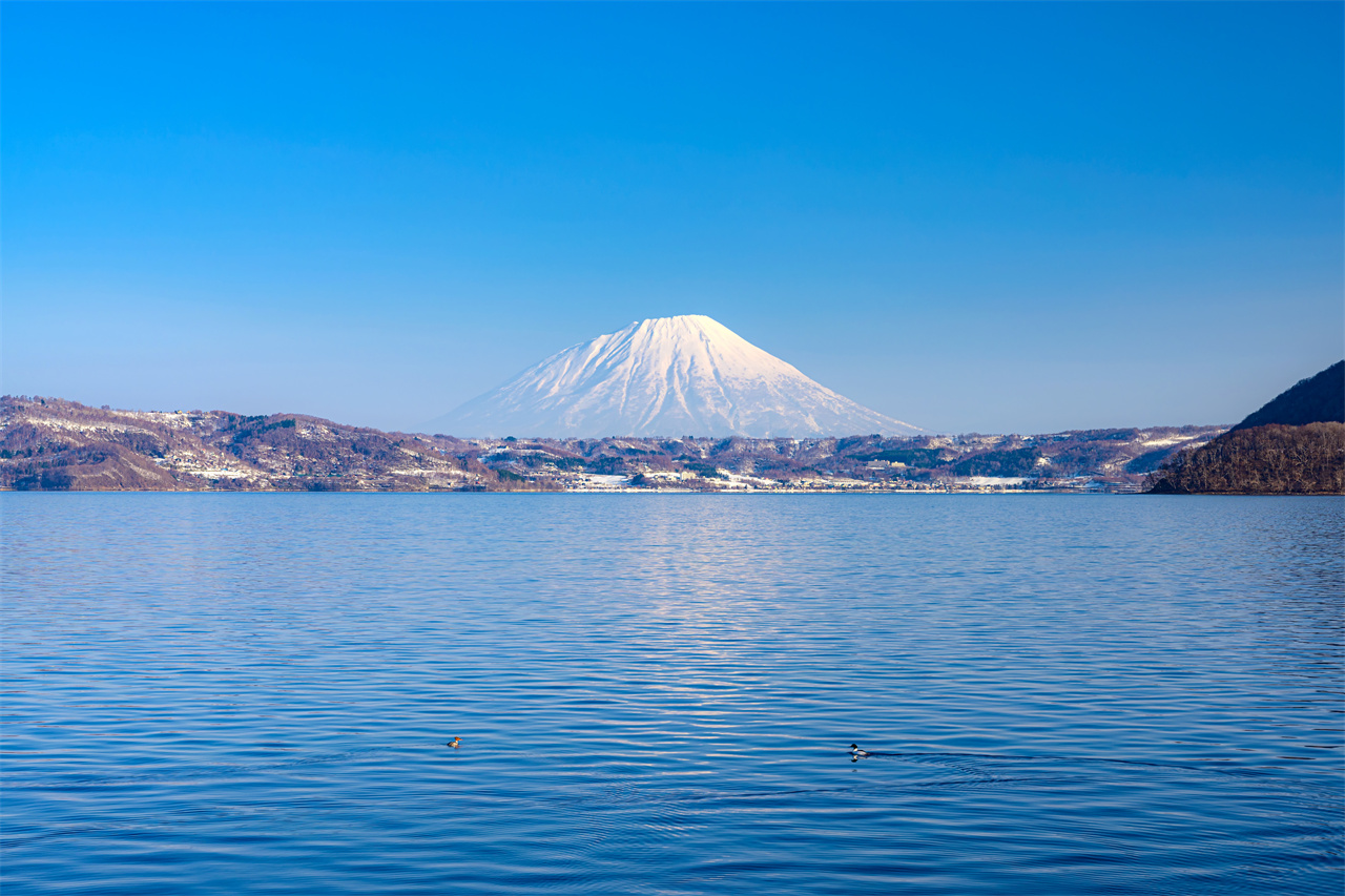 支笏湖·登別尼克斯海洋公園·洞爺湖千與千尋湖底鐵道·展望臺·天狗山·小樽·巖藻山夜景二日遊｜札幌出發