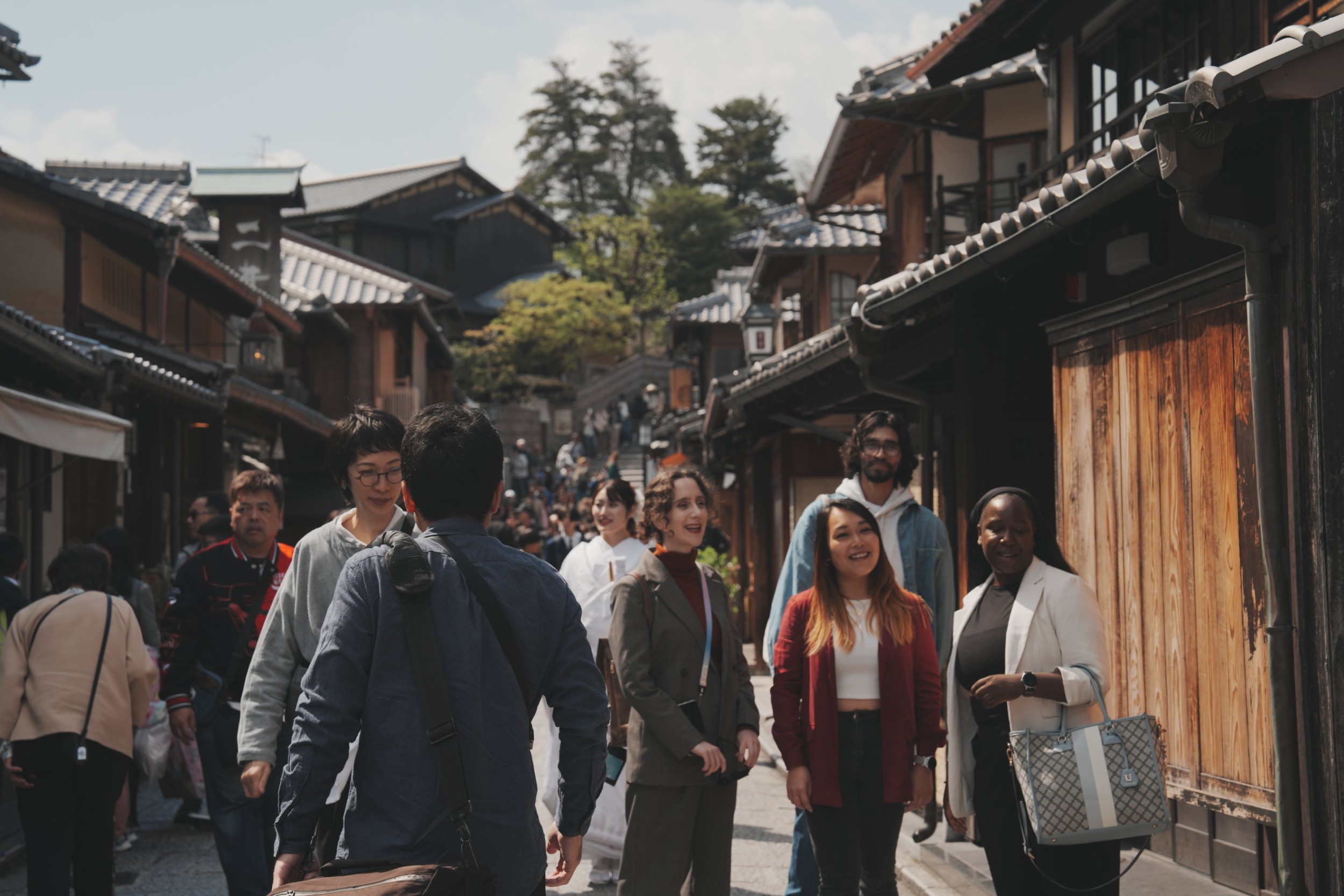 京都一日遊：永恆的地標和隱藏的瑰寶